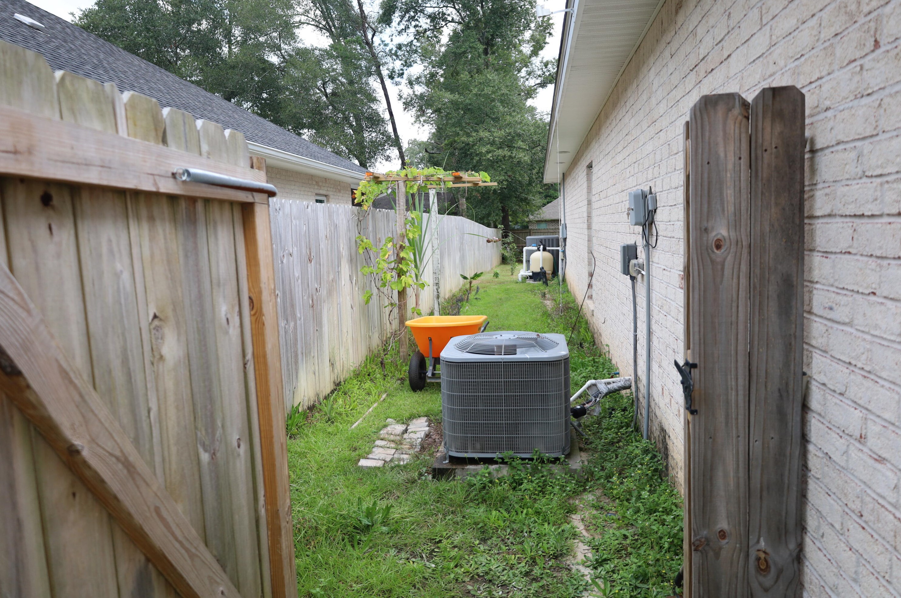 114 Sasser St, Niceville FL  32578-3229 exterior