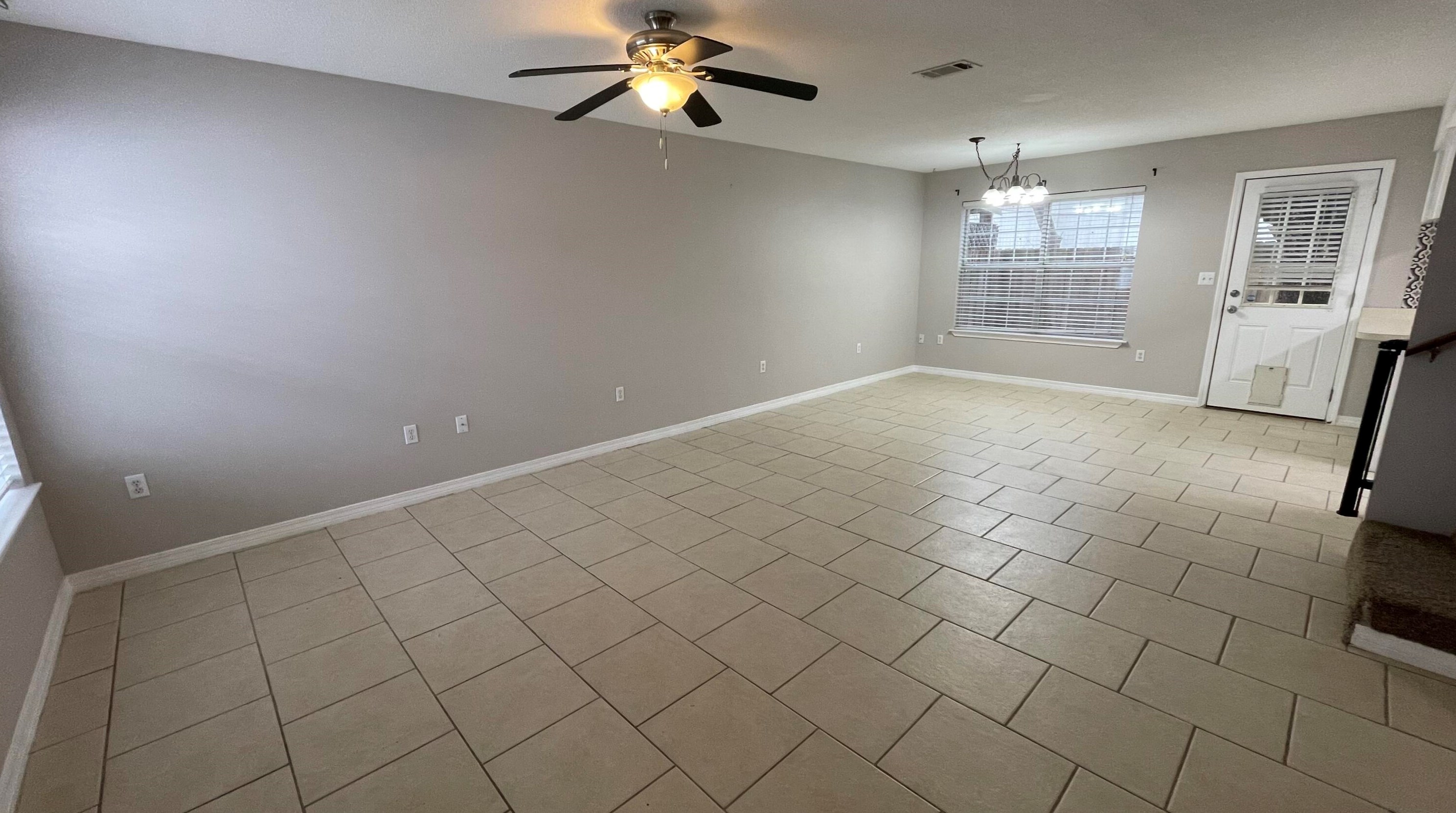 1810 Hurlburt Rd #unit 04, Fort Walton Beach, FL 32547