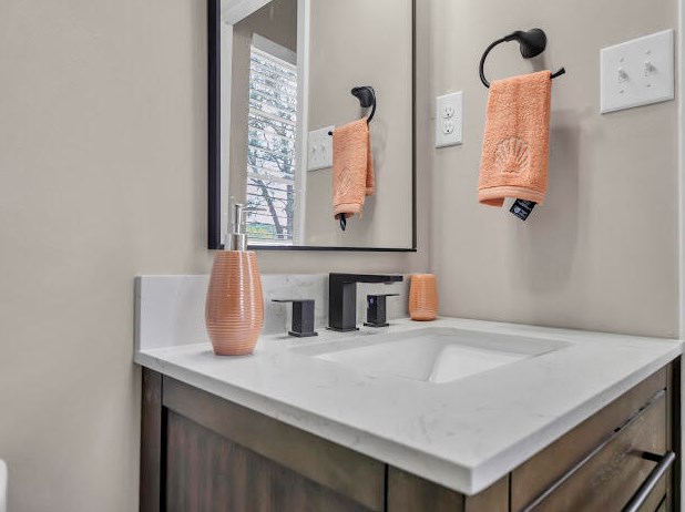 15 9th St, Shalimar FL  32579-1911 exterior