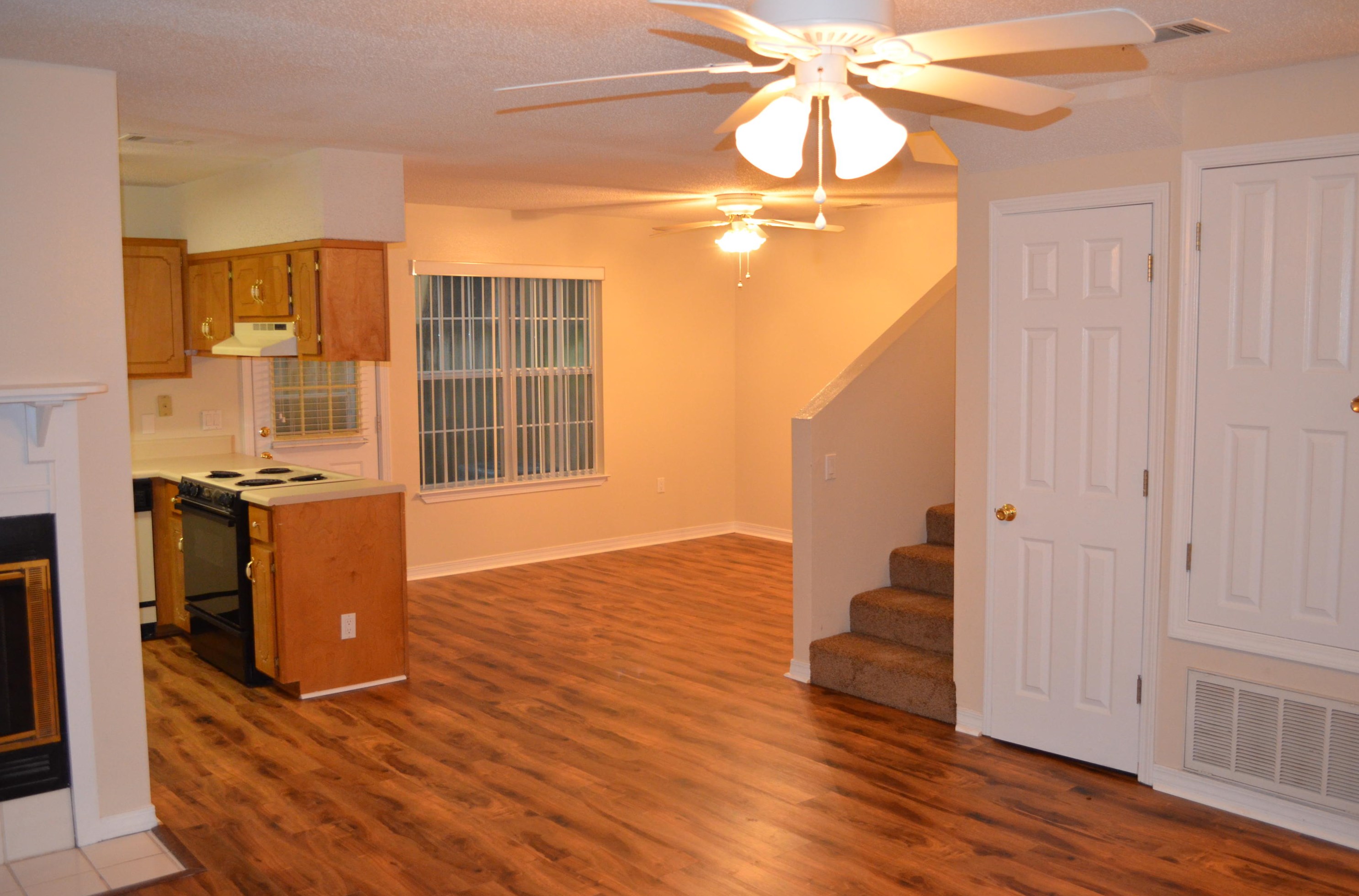 1810 Hurlburt Rd #12, Fort Walton Beach, FL 32547