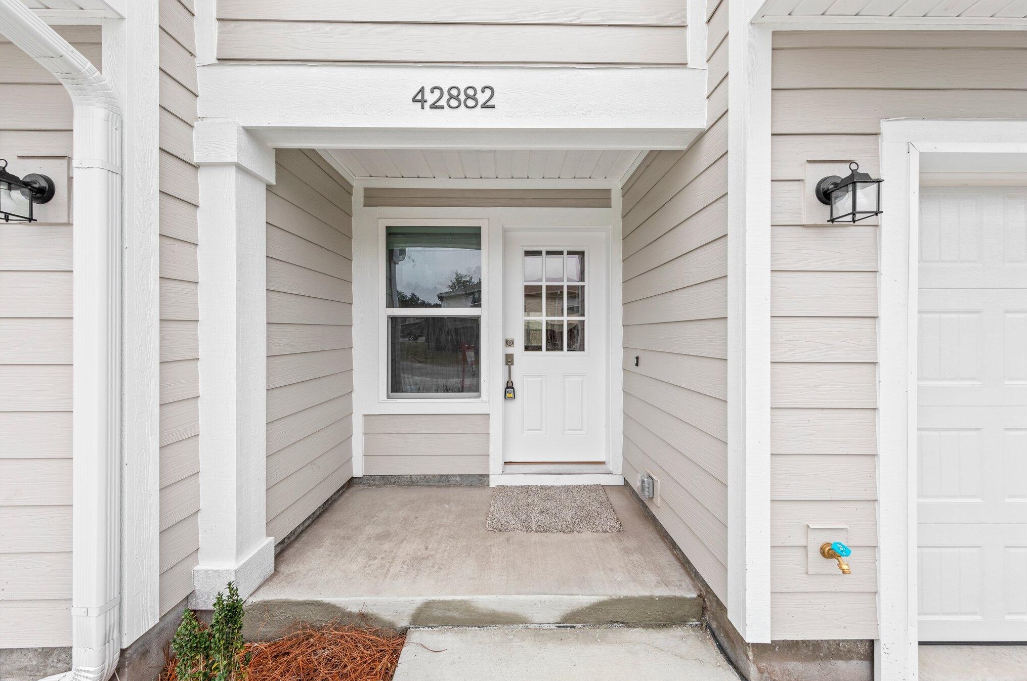 137 Bayou View Dr, Fort Walton Beach, FL 32547