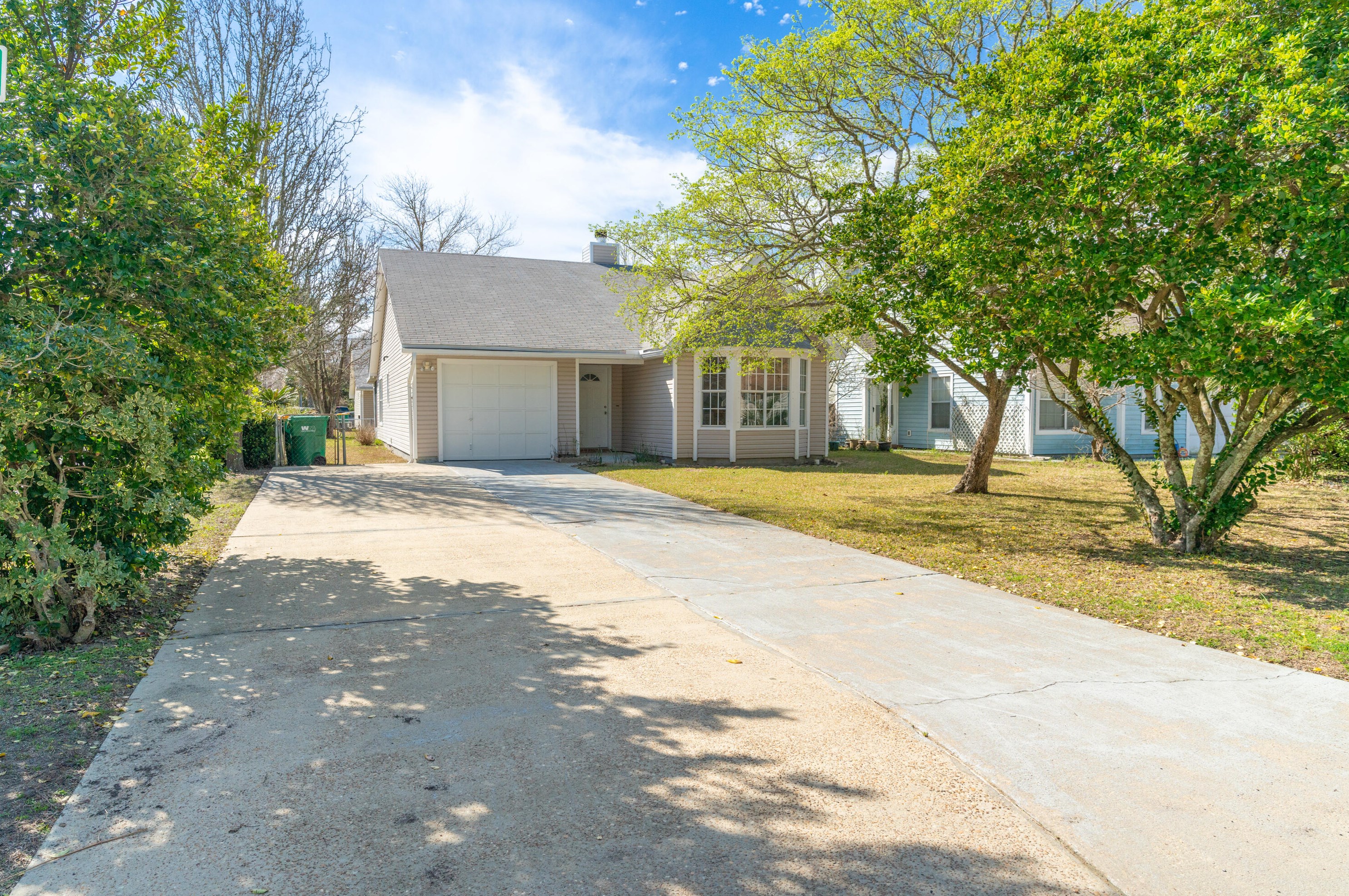 2900 Bentwood Ln, Fort Walton Beach, FL 32547