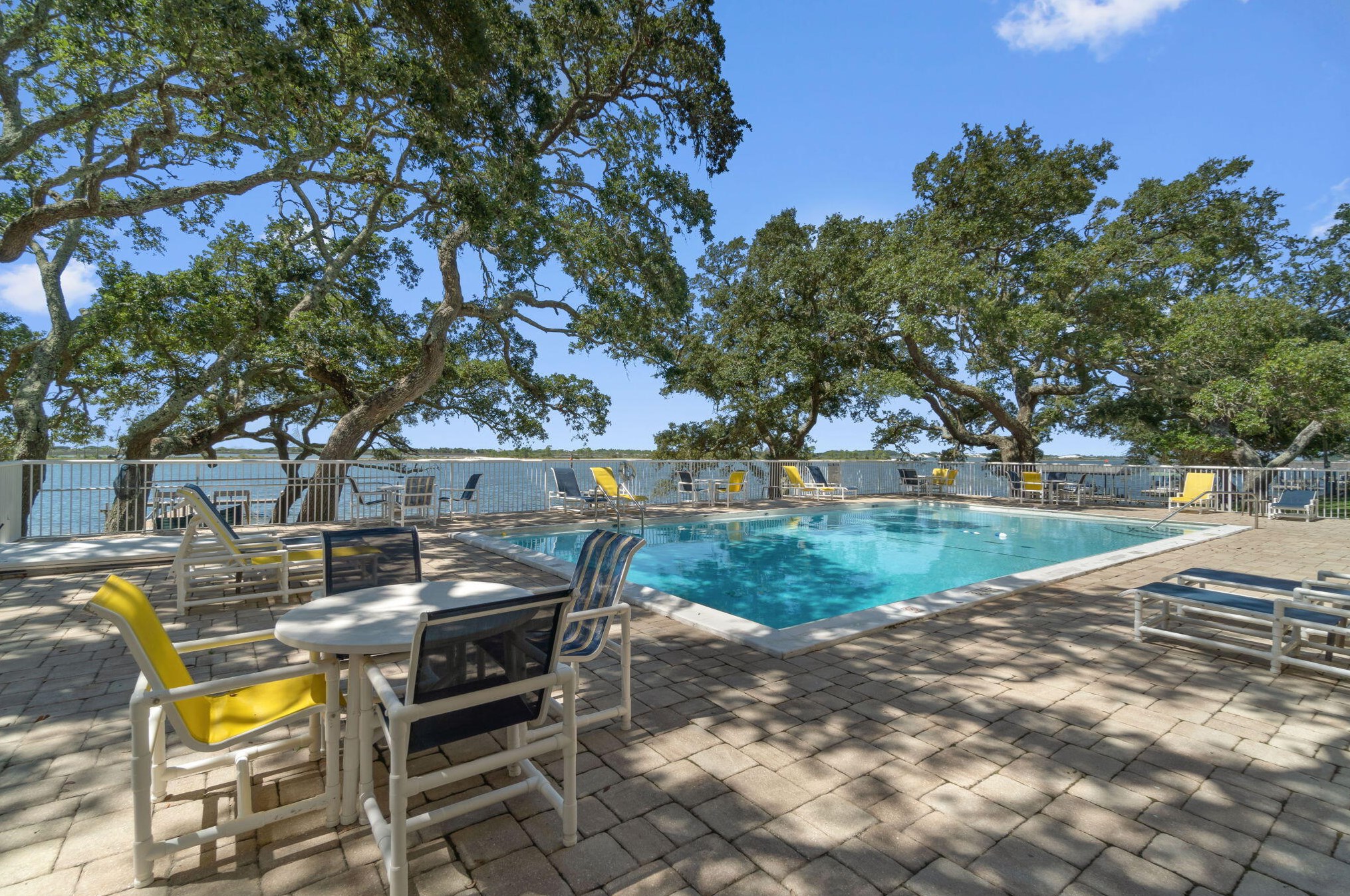 209 Miracle Strip Pkwy #c105, Mary Esther, FL 32569