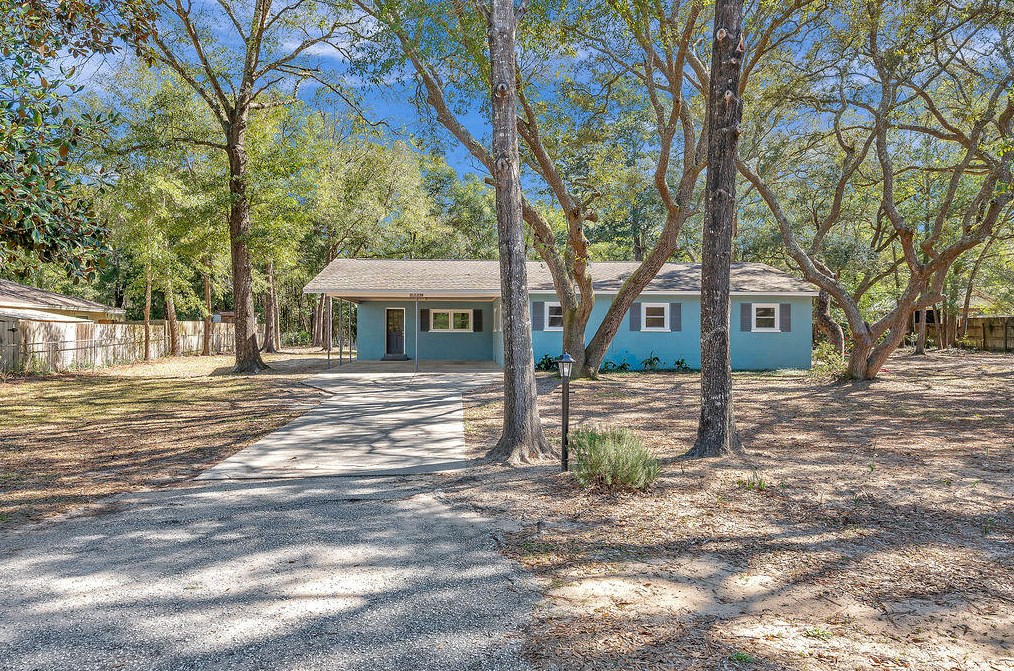 126 Pamela Ann Dr, Fort Walton Beach, FL 32547