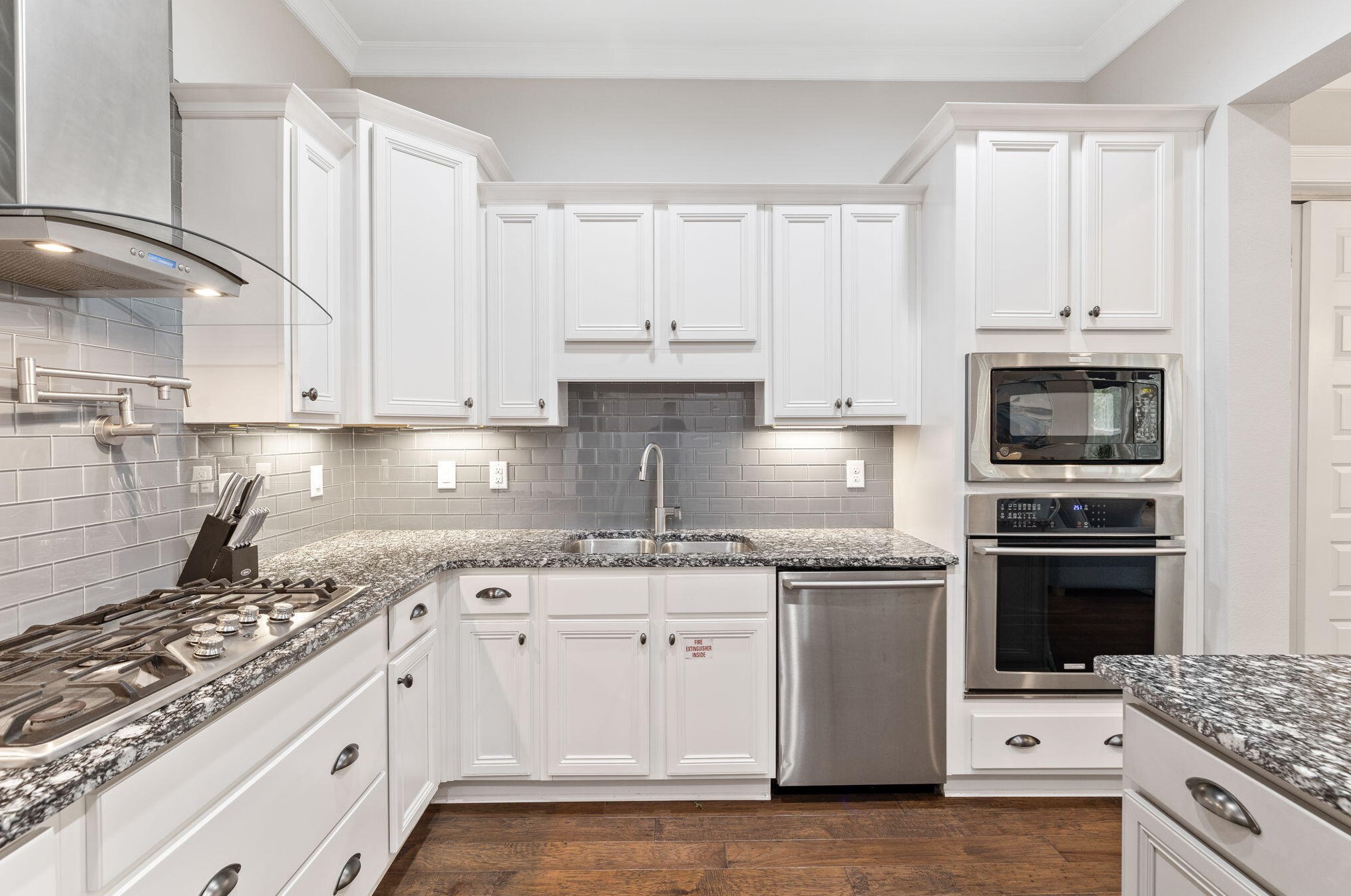 162 Emerald Beach Cir, Santa Rosa Beach FL  32459-0015 exterior