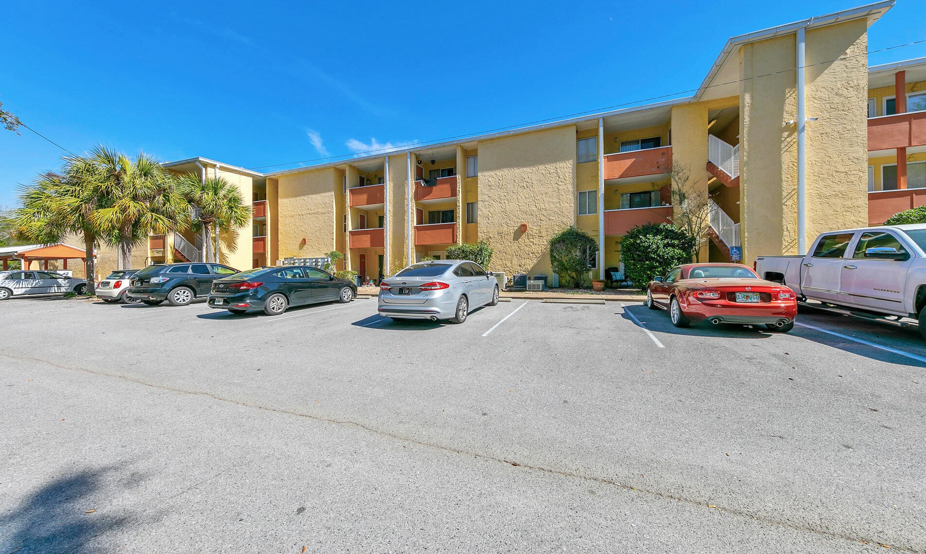 209 W Miracle Strip Parkway W #apt D101, Mary Esther, FL 32569