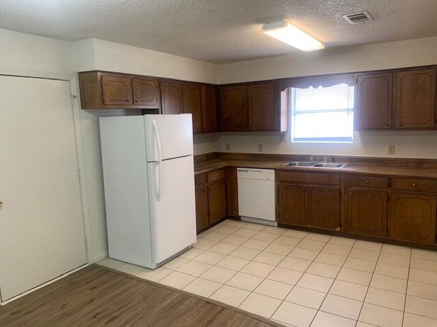 30 5th Ave # B, Shalimar, FL