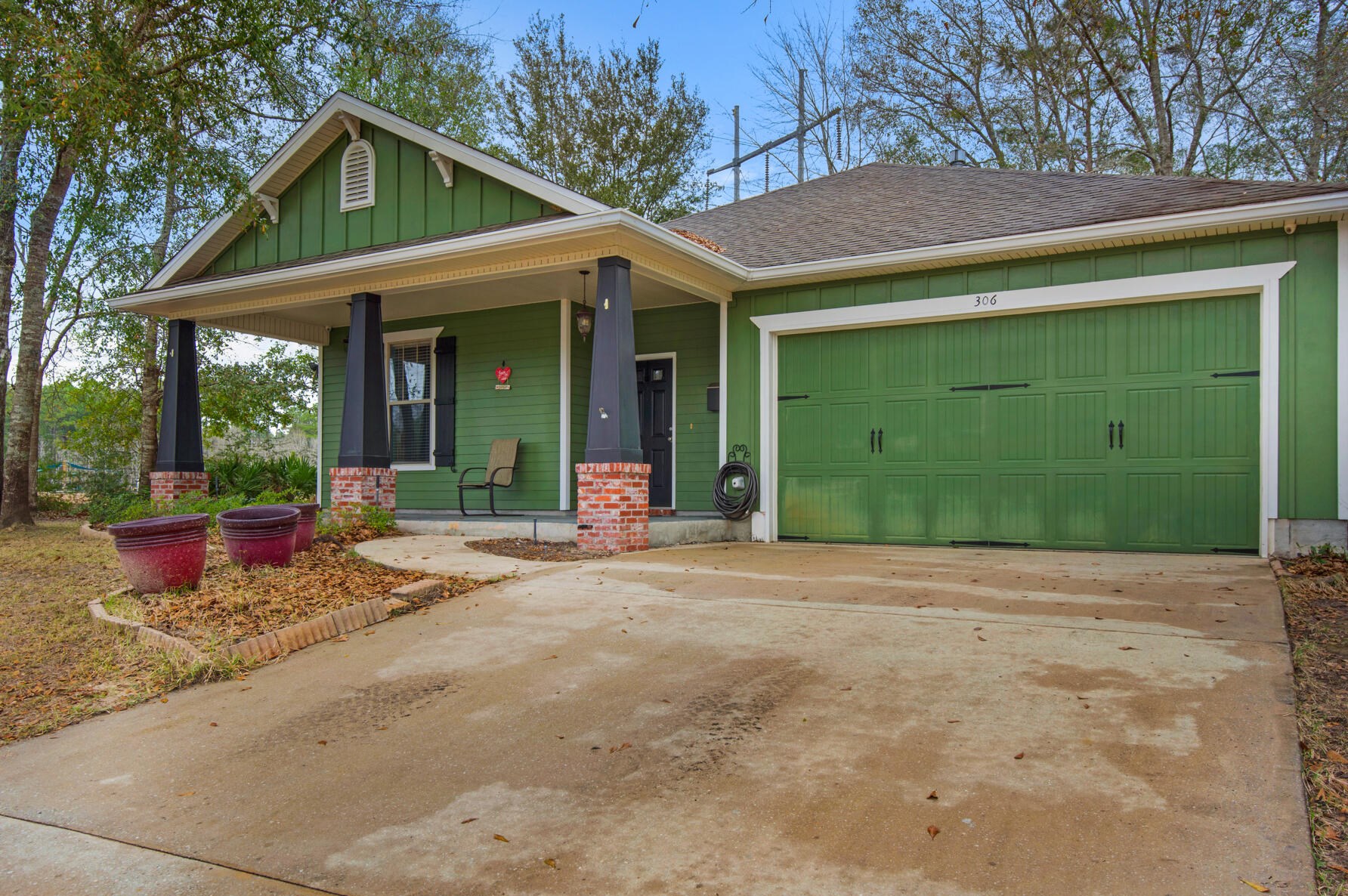 306 Key Lime Pl, Crestview FL  32536-2266 exterior