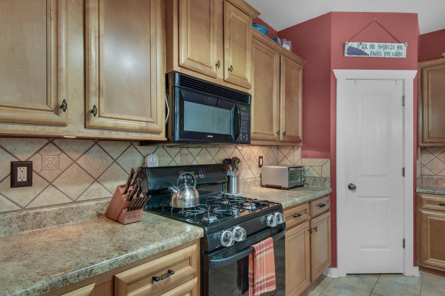 306 Key Lime Pl, Crestview FL  32536-2266 exterior