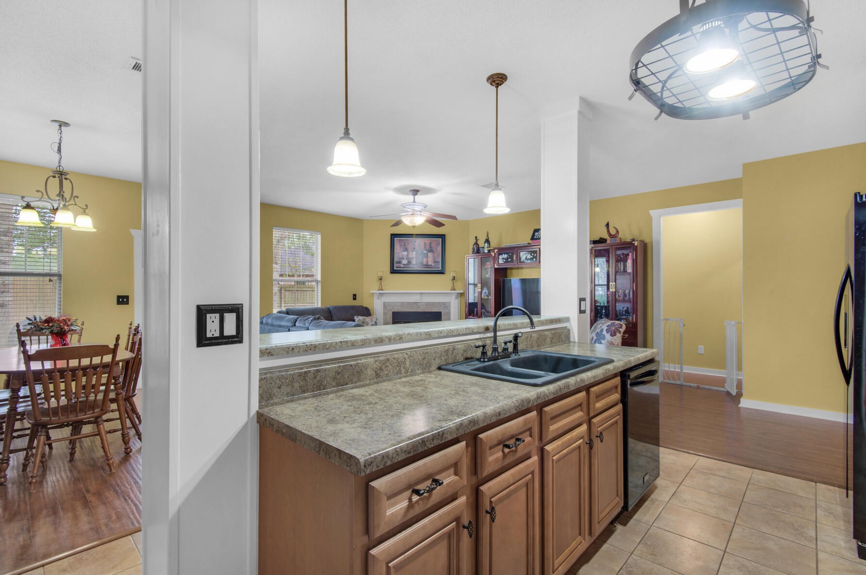306 Key Lime Pl, Crestview FL  32536-2266 exterior