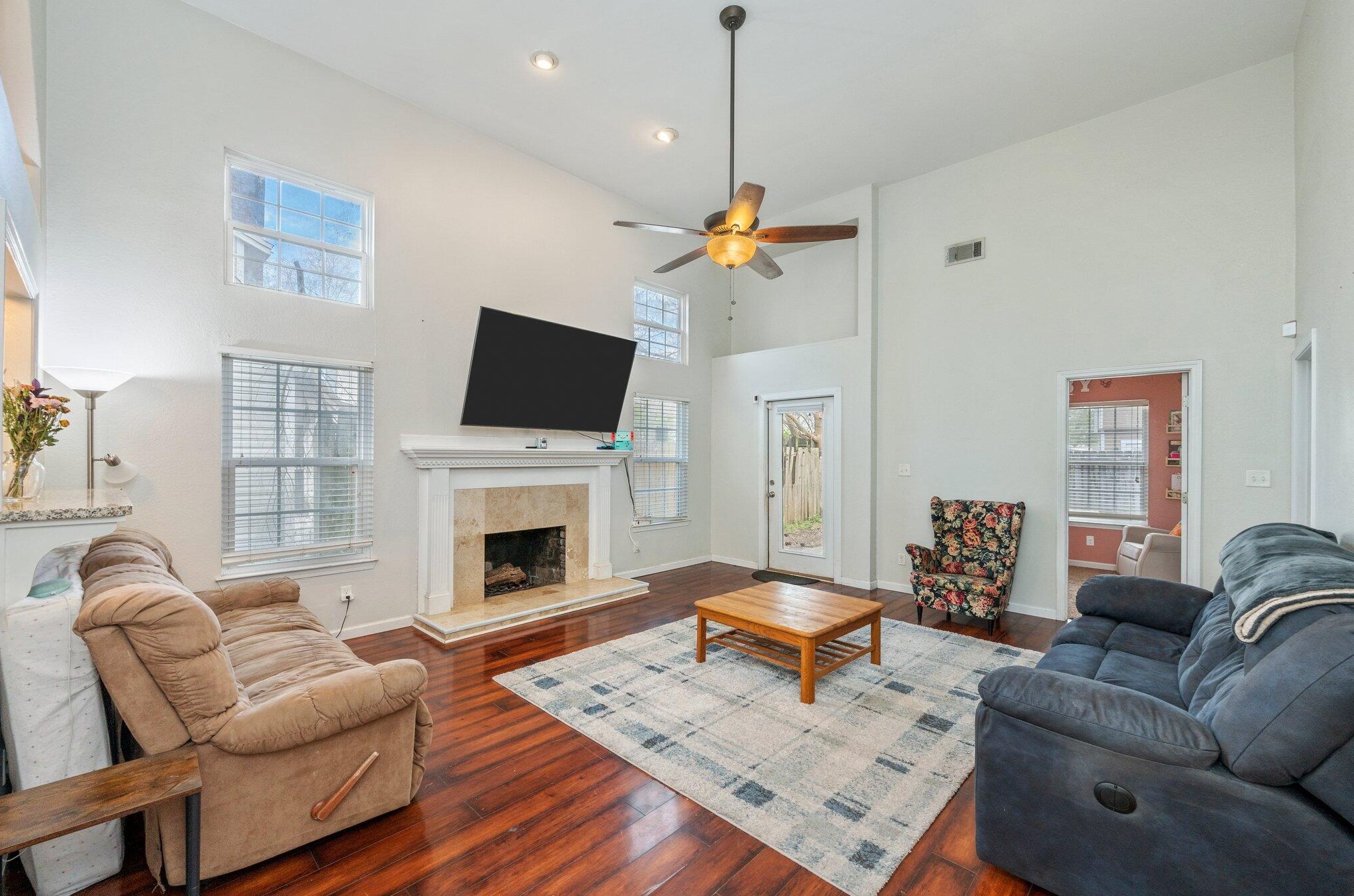 2814 Old Carriage Ln, Fort Walton Beach FL  32547-6853 exterior