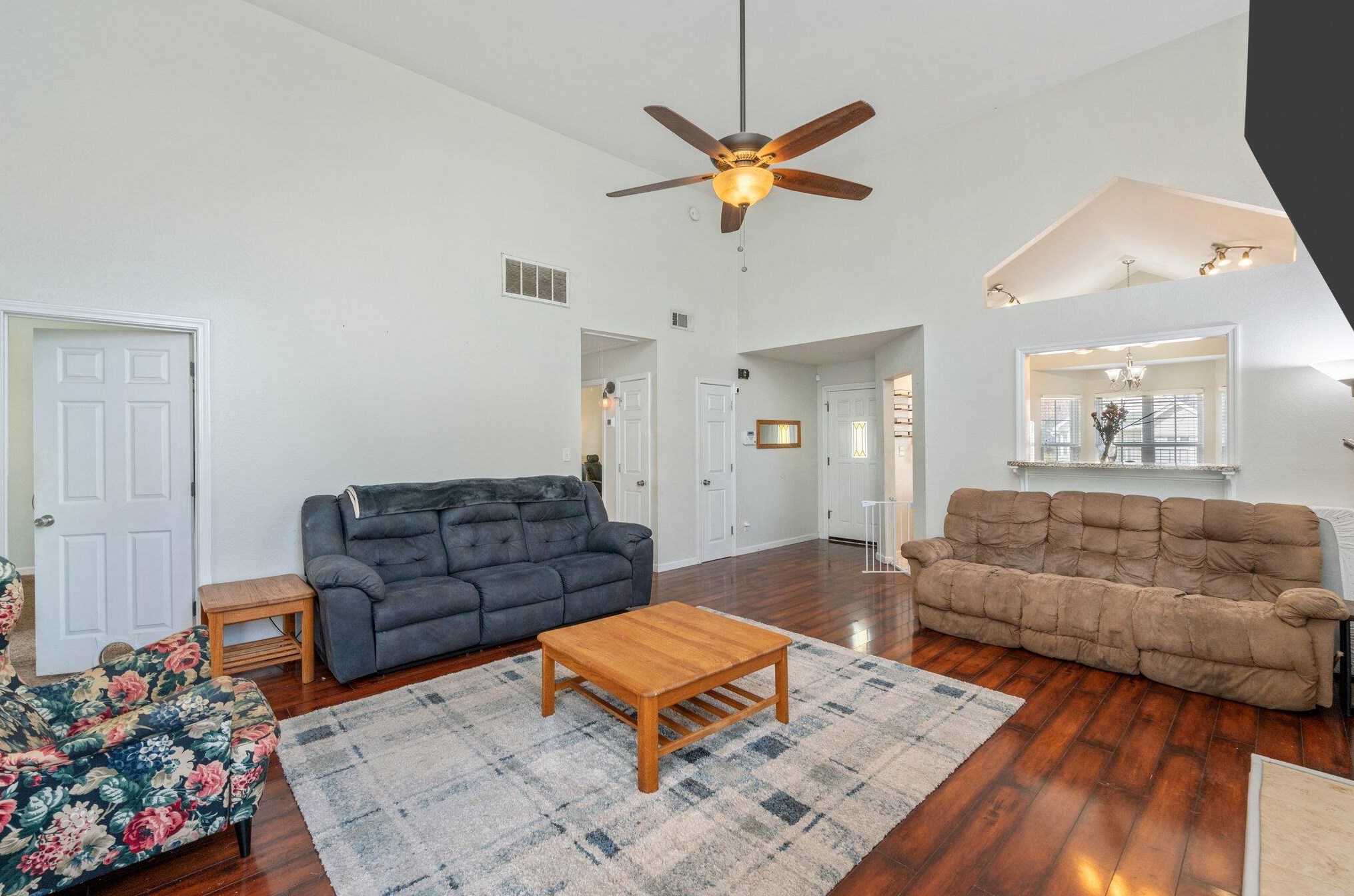 2814 Old Carriage Ln, Fort Walton Beach FL  32547-6853 exterior