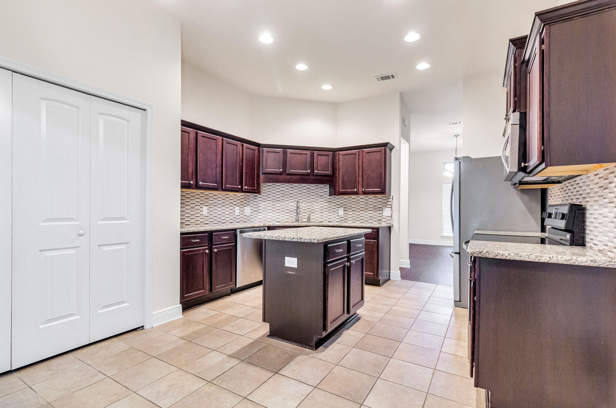 3102 Edelstein Dr, Crestview FL  32539-9034 exterior