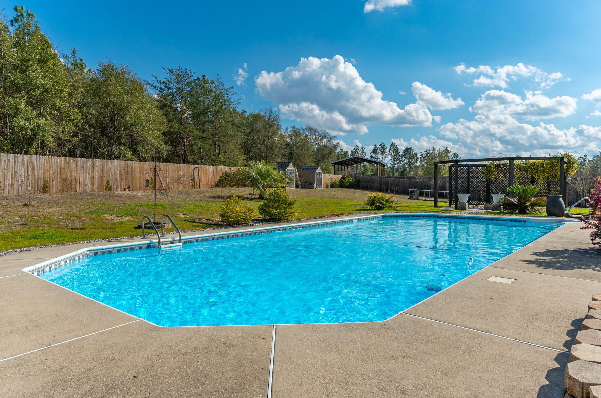 6262 Evan Cir, Crestview, FL 32536-4398