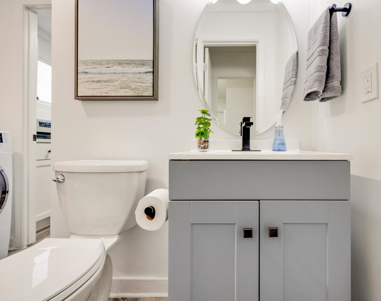 204 3 St, Panama City FL 32401-4832 exterior