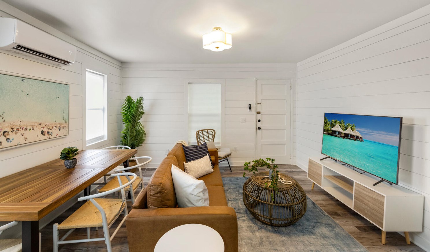 204 3 St, Panama City FL 32401-4832 exterior