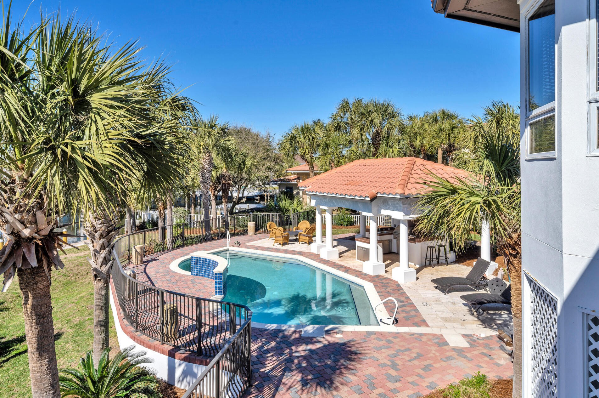 602 Magnolia Dr, Destin FL 32541-3158 exterior