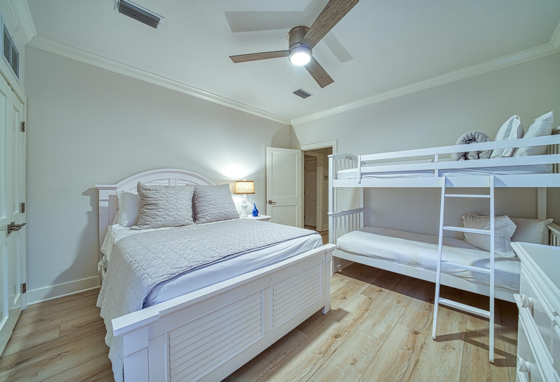 602 Magnolia Dr, Destin FL 32541-3158 exterior