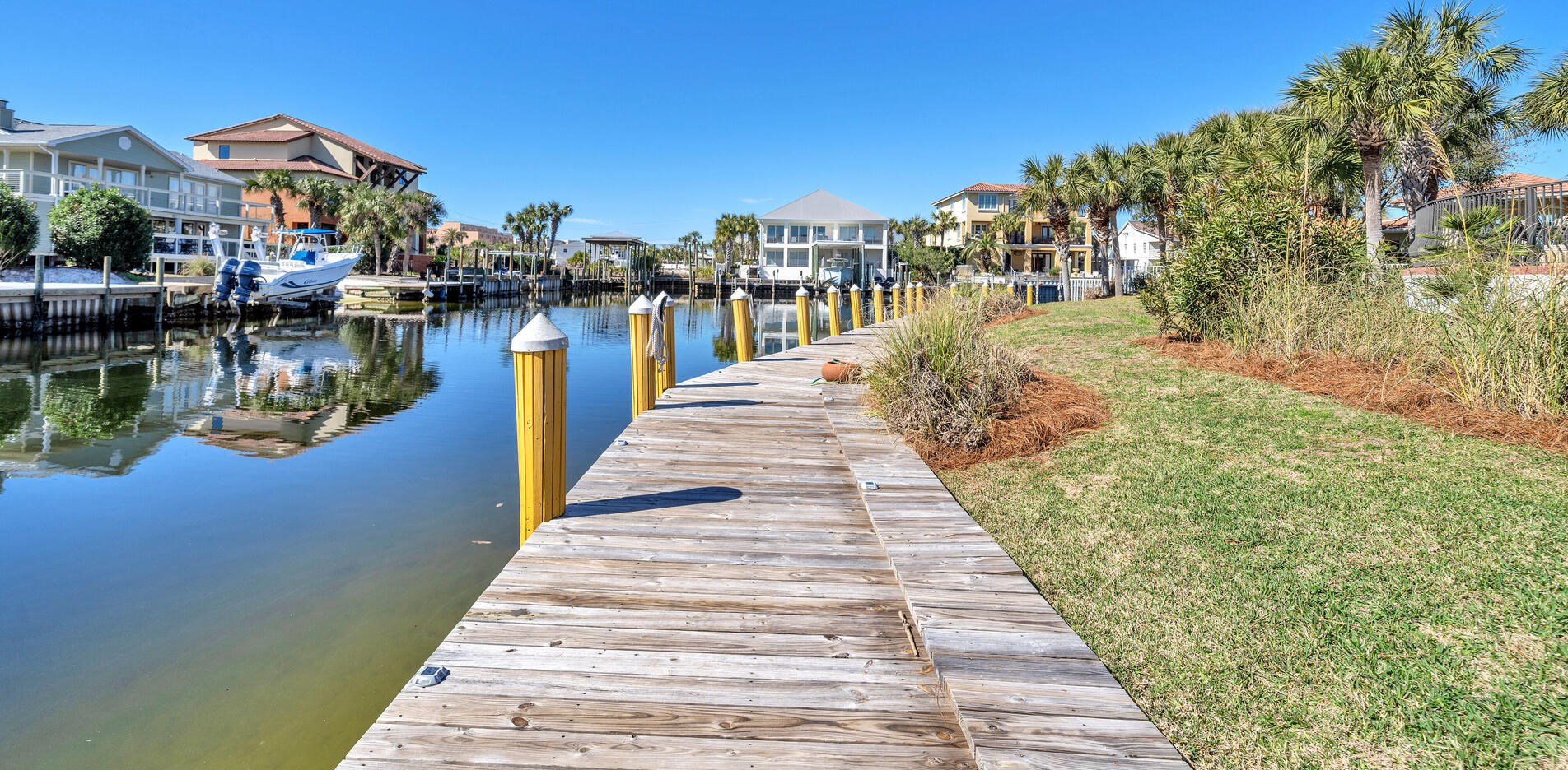 602 Magnolia Dr, Destin FL 32541-3158 exterior