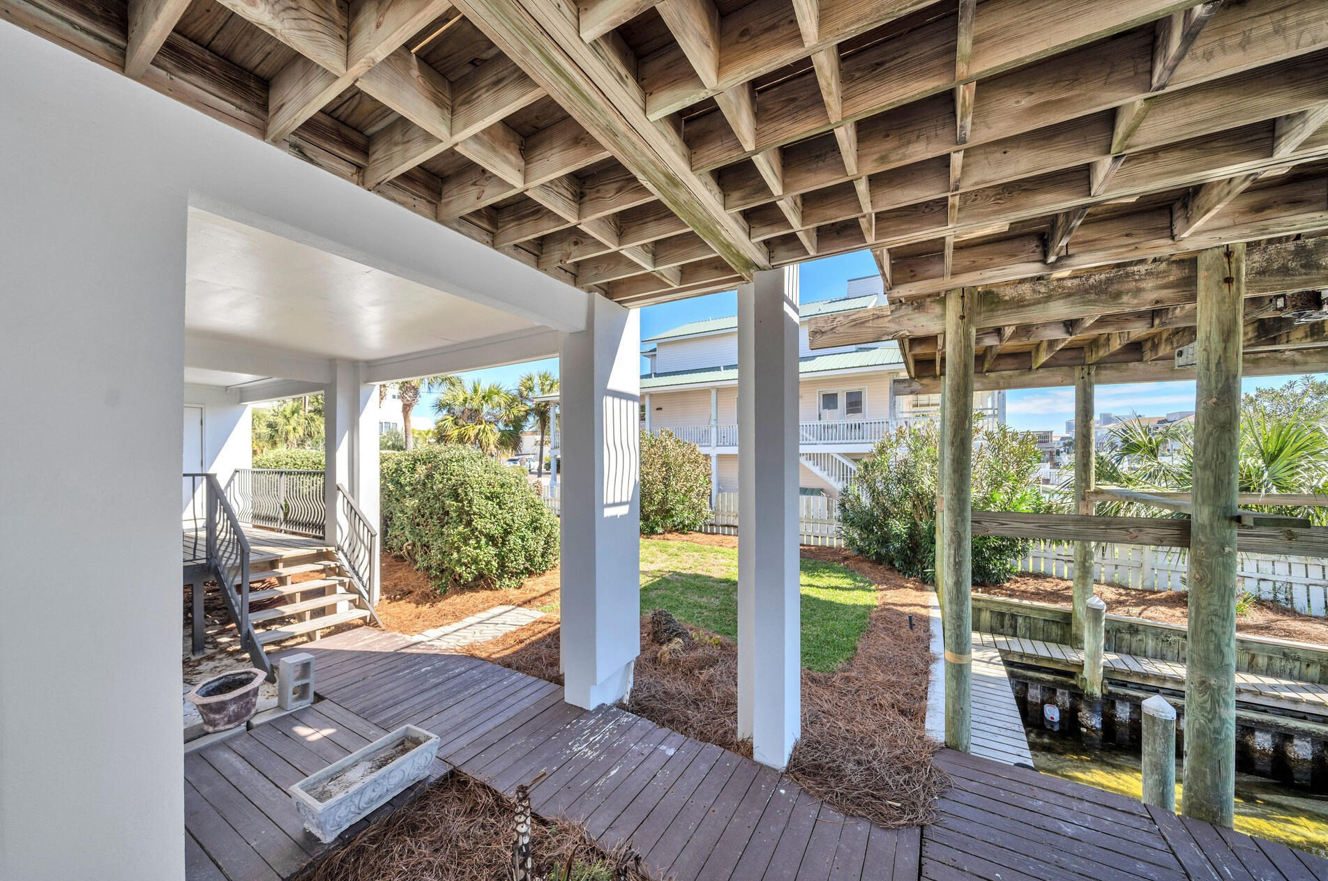602 Magnolia Dr, Destin FL 32541-3158 exterior