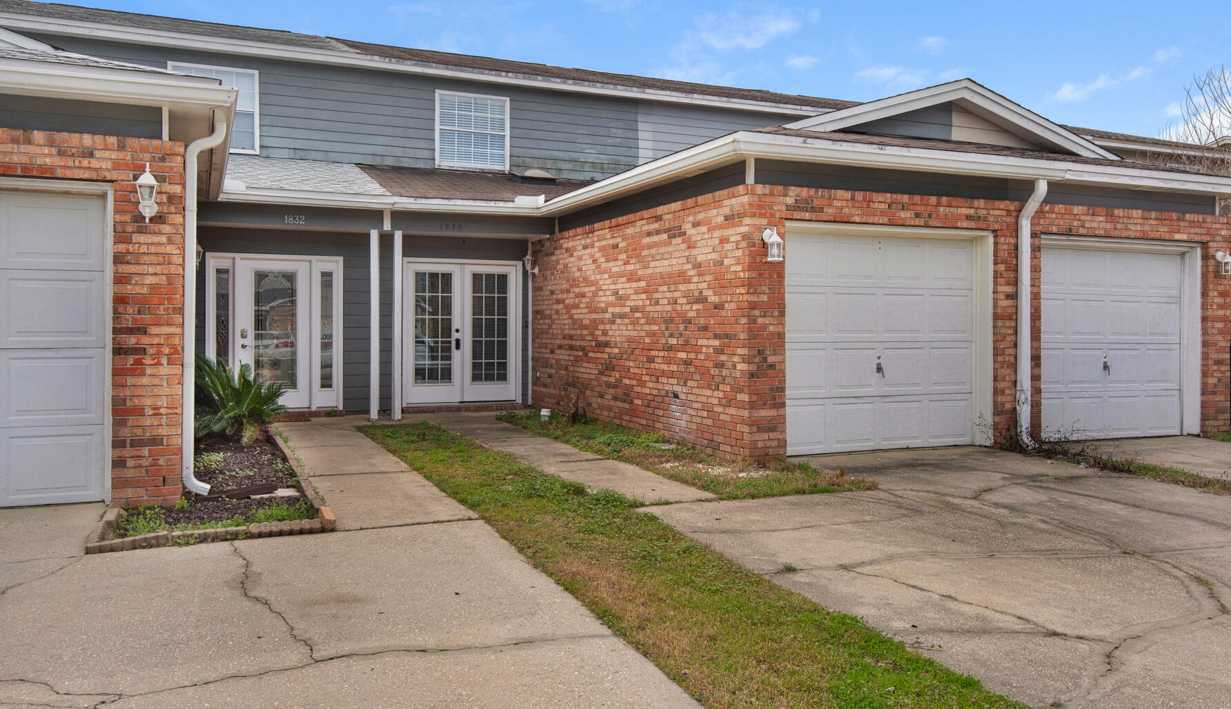 1830 Whispering Oaks Ln, Fort Walton Beach, FL 32547