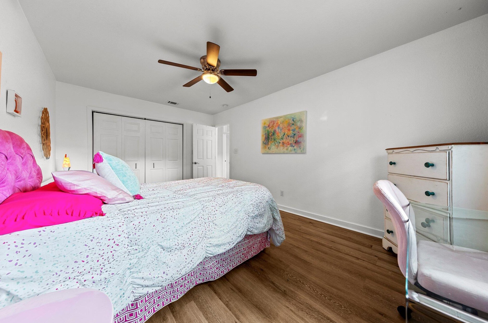 24 Bay Dr, Fort Walton Beach FL  32548-5166 exterior