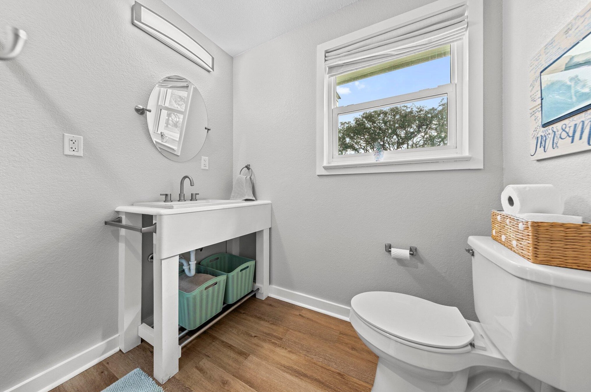 24 Bay Dr, Fort Walton Beach FL  32548-5166 exterior