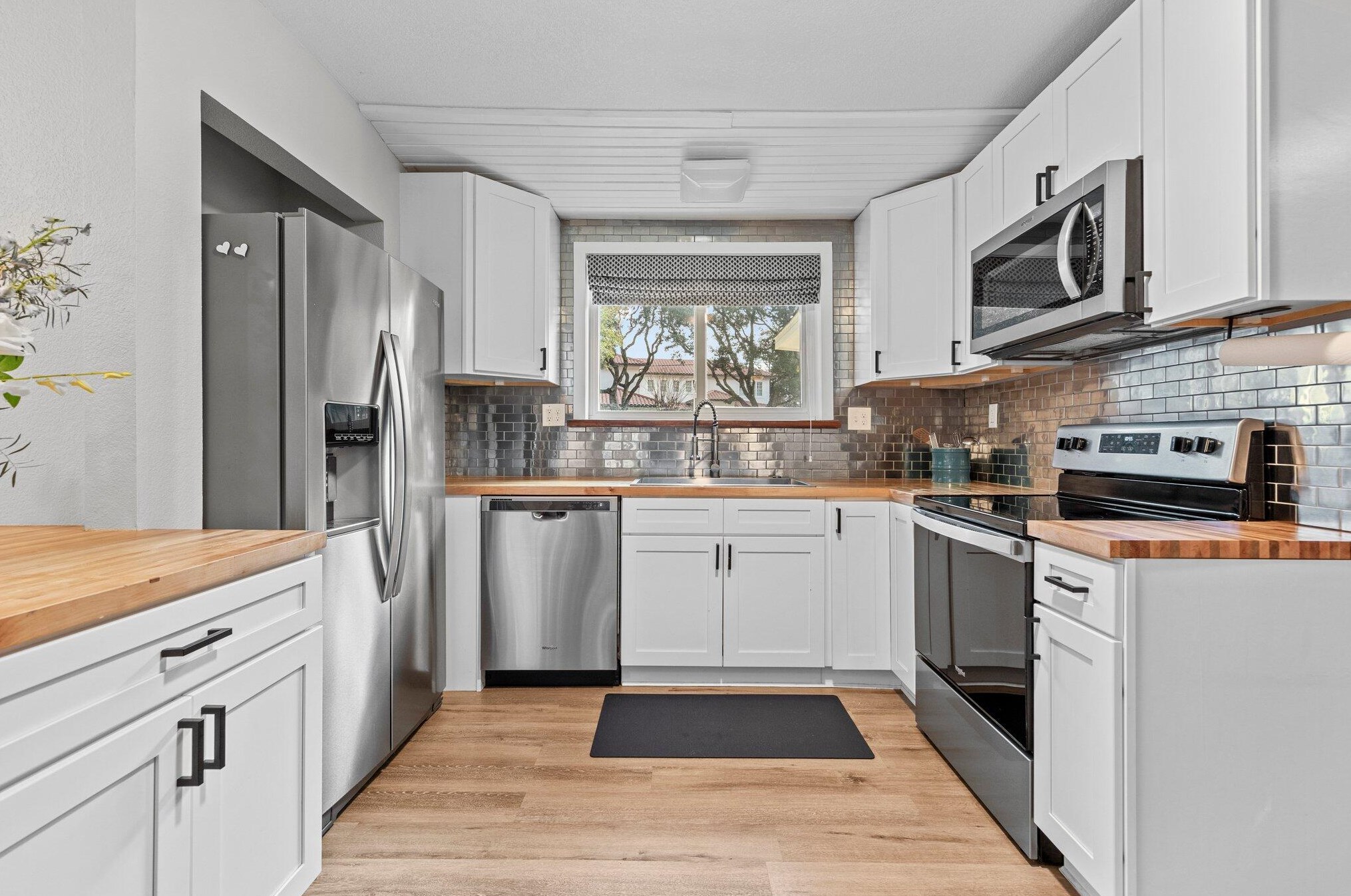 24 Bay Dr, Fort Walton Beach FL  32548-5166 exterior