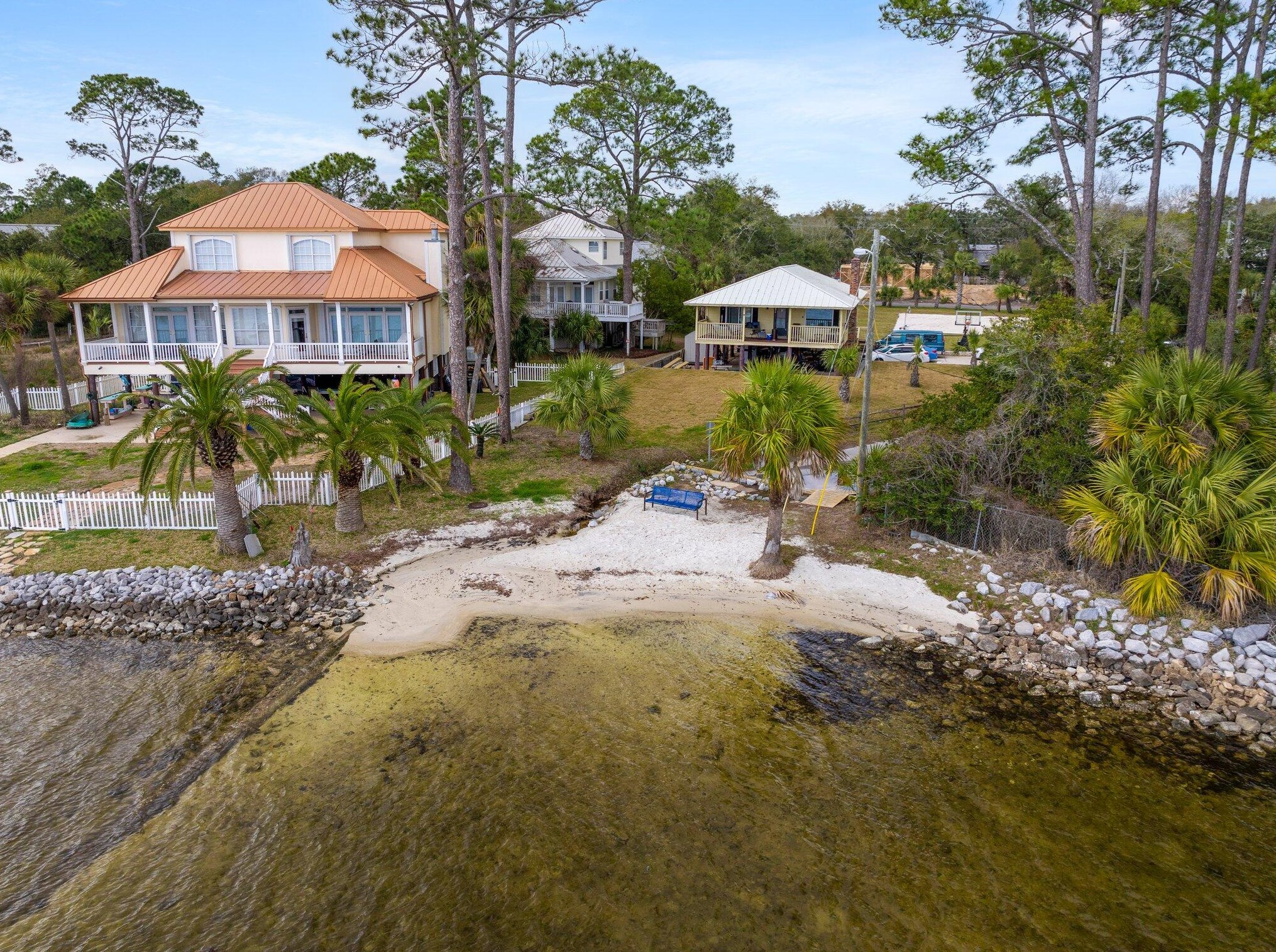 24 Bay Dr, Fort Walton Beach FL  32548-5166 exterior