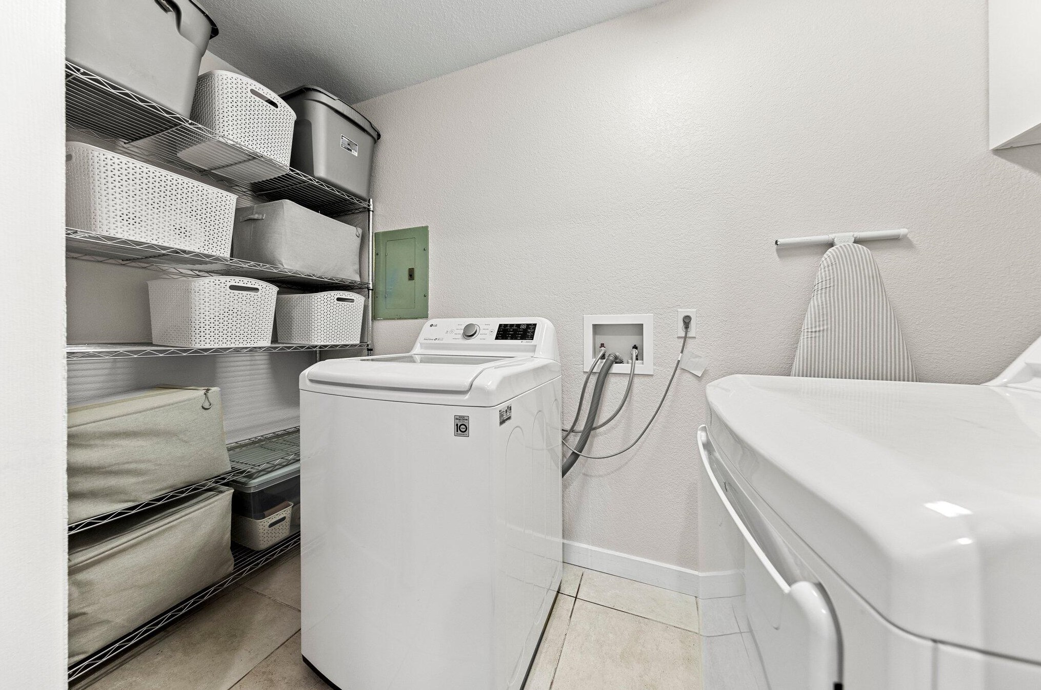 24 Bay Dr, Fort Walton Beach FL  32548-5166 exterior