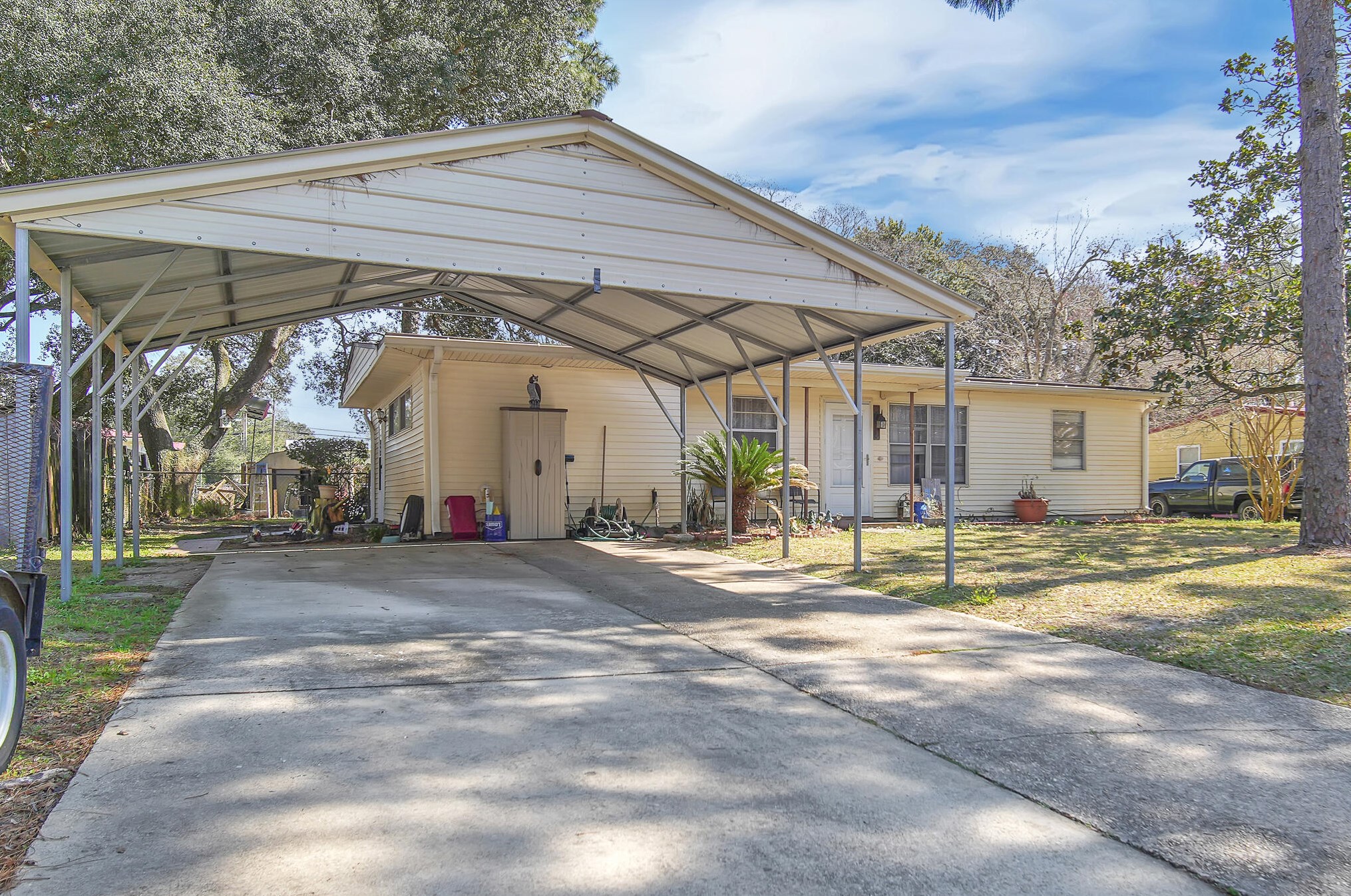 515 Sheffield Rd, Fort Walton Beach, FL 32547