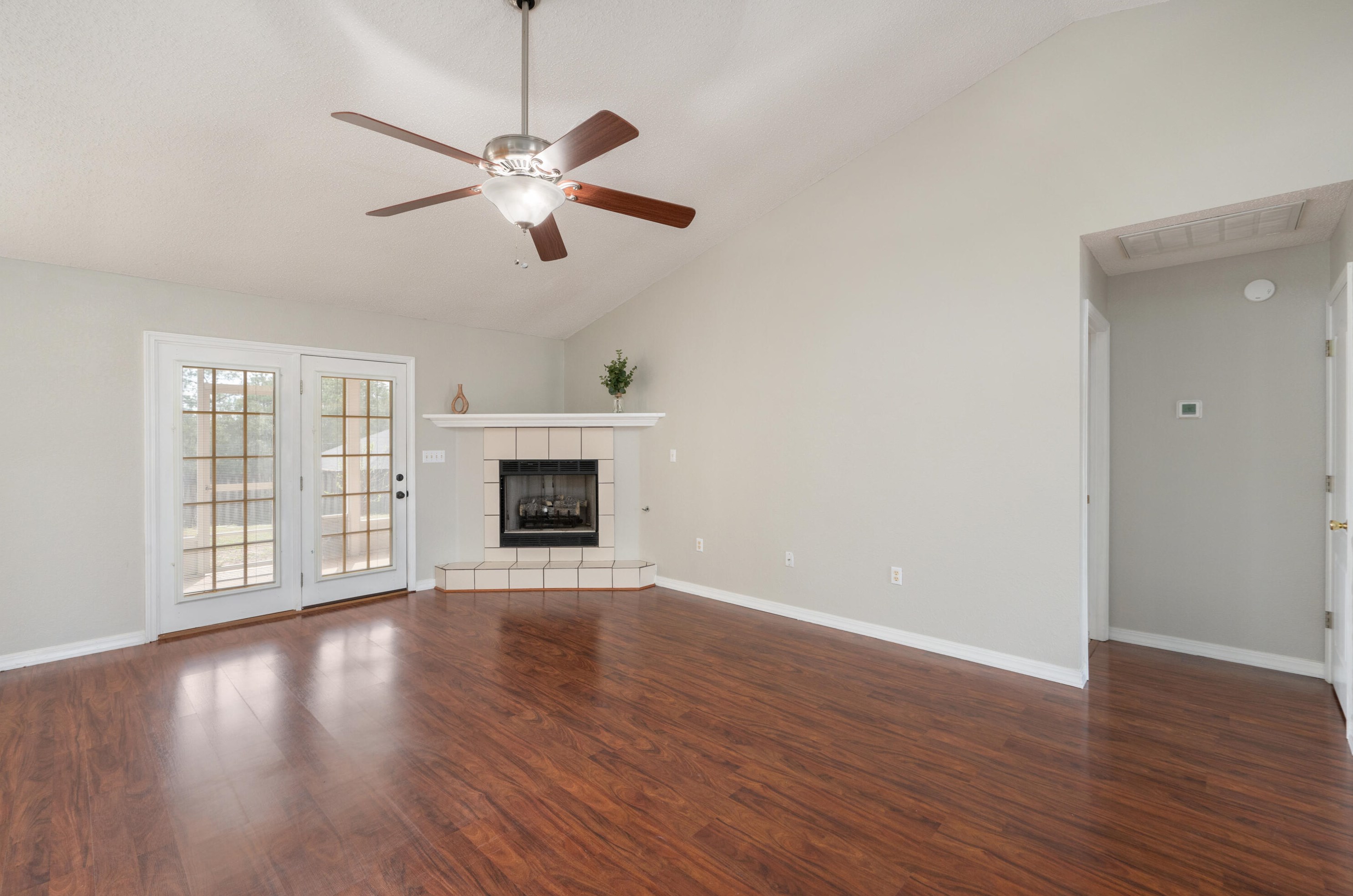 396 Riverchase Blvd, Crestview FL  32536-4297 exterior