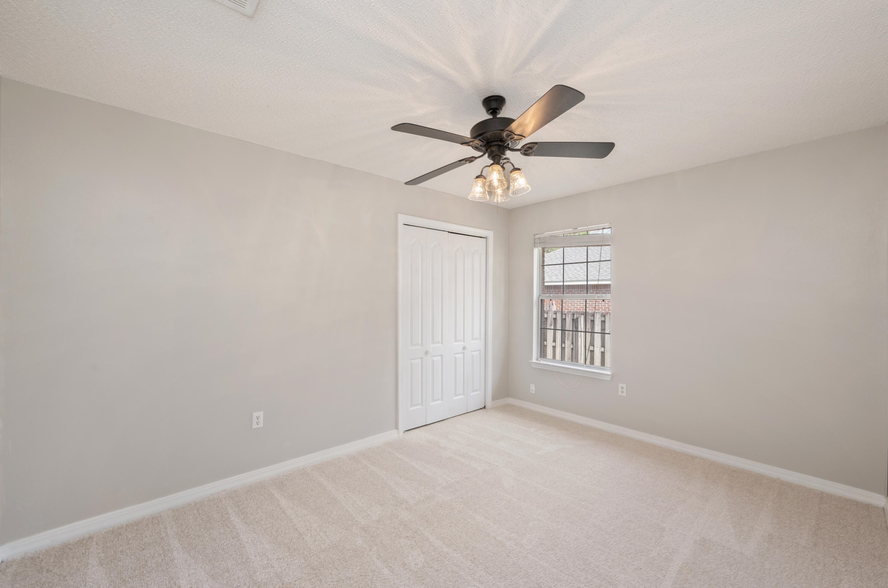 396 Riverchase Blvd, Crestview FL  32536-4297 exterior