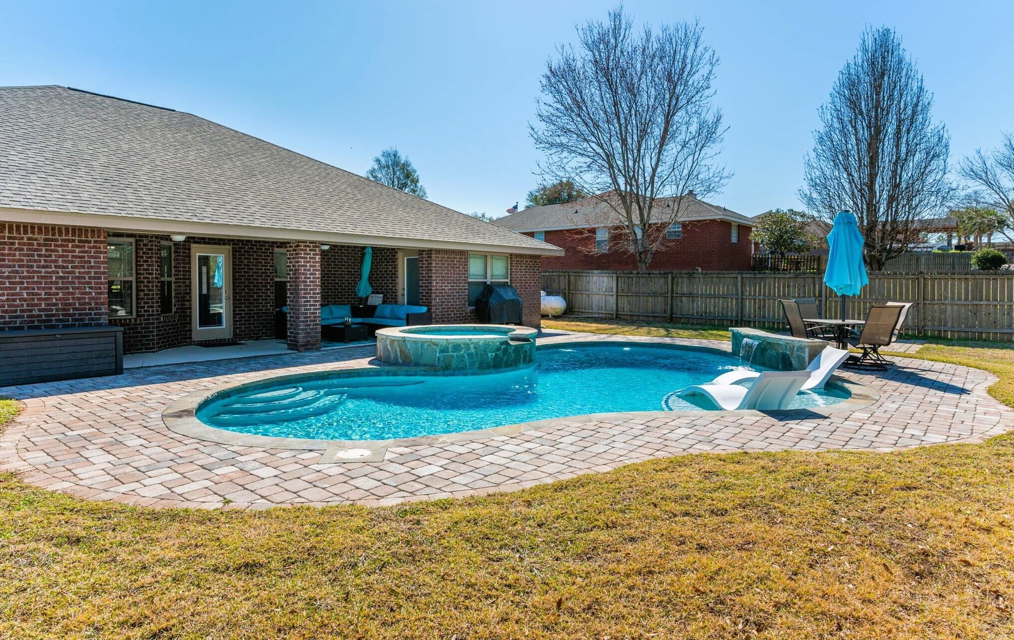2360 Barberee Dr, Crestview, FL 32536-4391