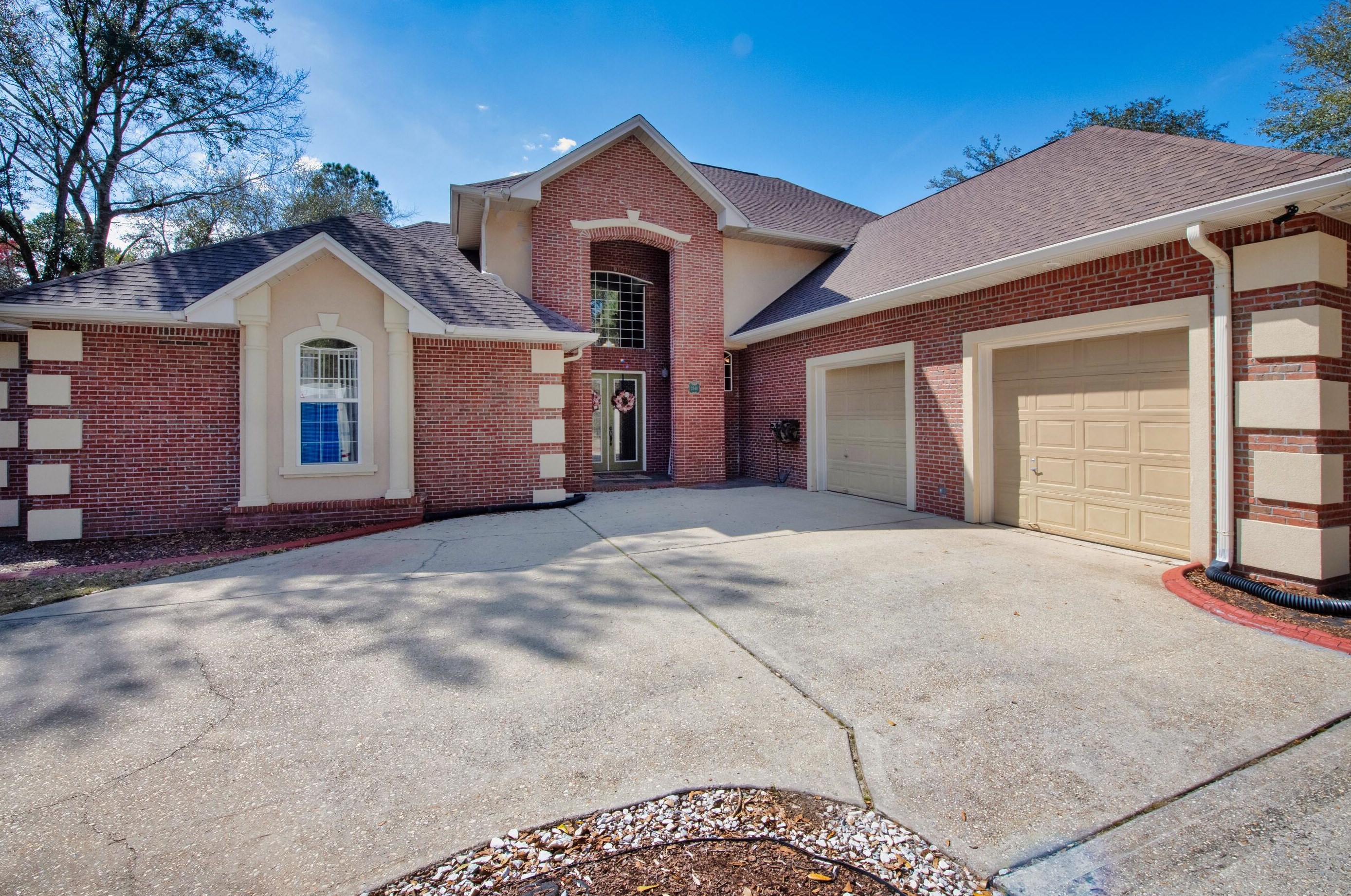 2648 Brodie Ln, Crestview, FL 32536-2233