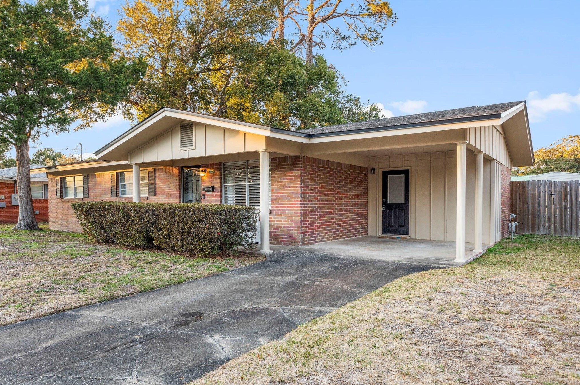 333 Nw Lula Belle Ln Nw, Fort Walton Beach, FL 32548