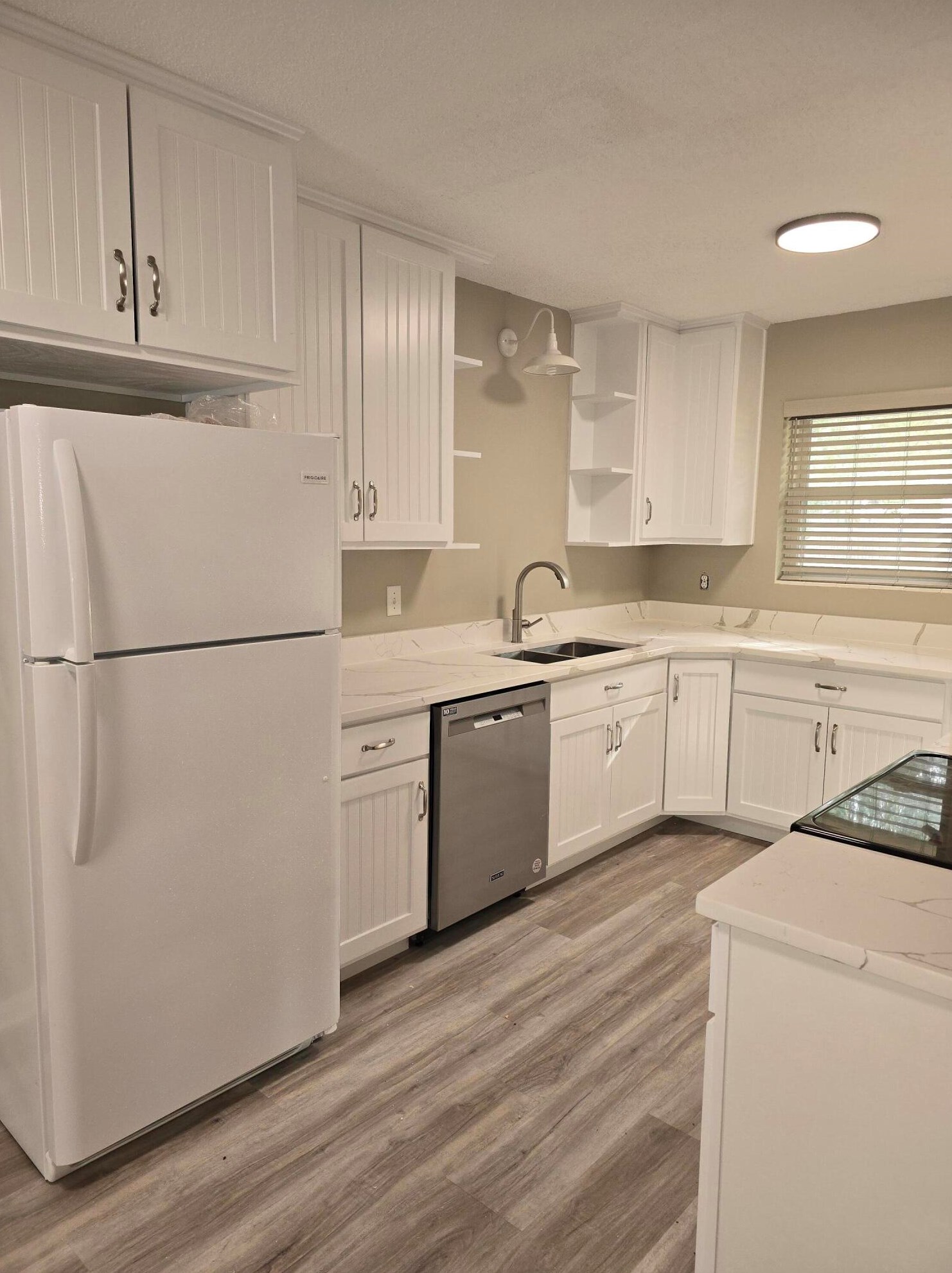 17 7th St #3, Shalimar, FL 32579