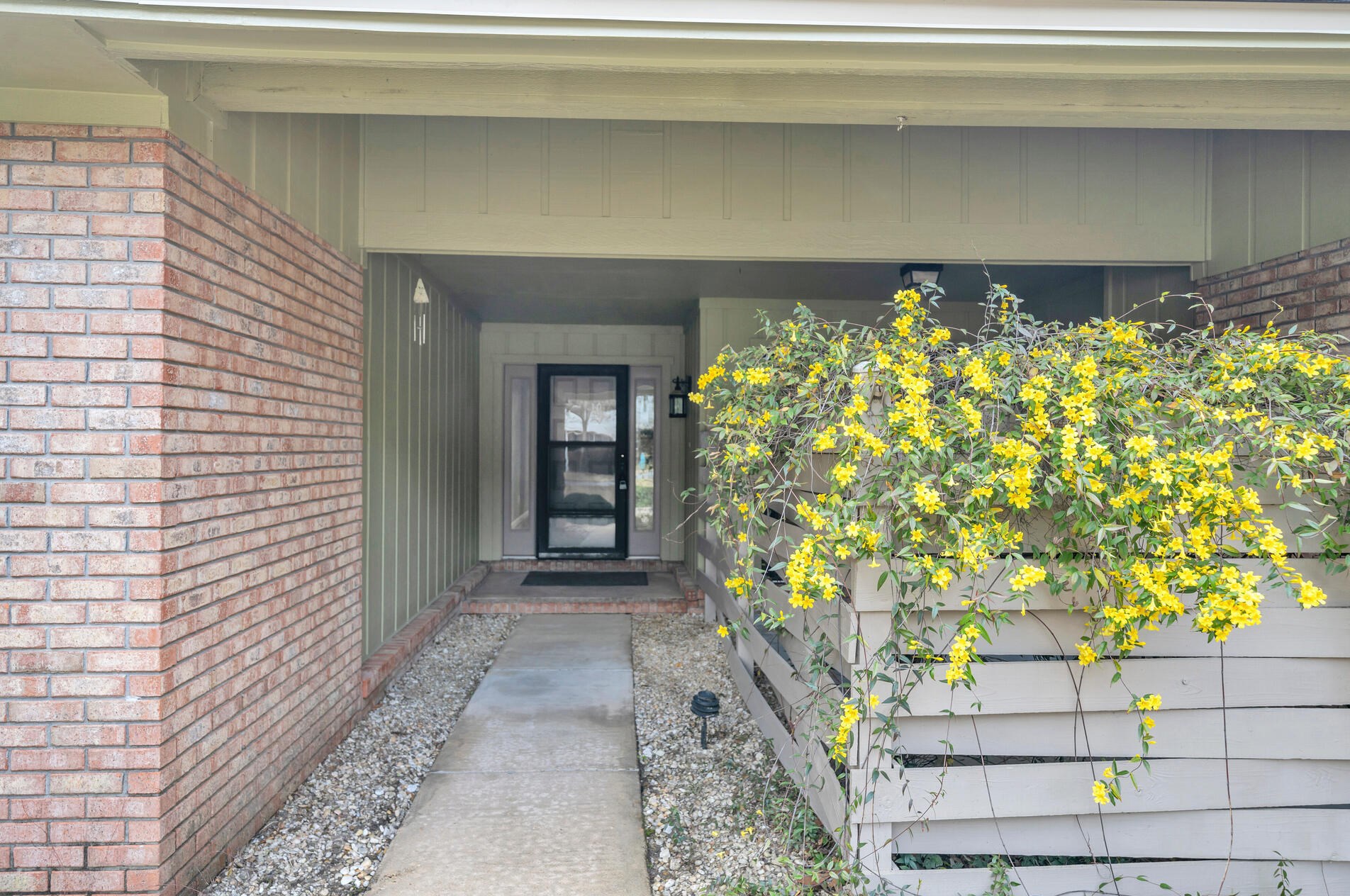 512 Samana Way, Niceville FL  32578-4015 exterior