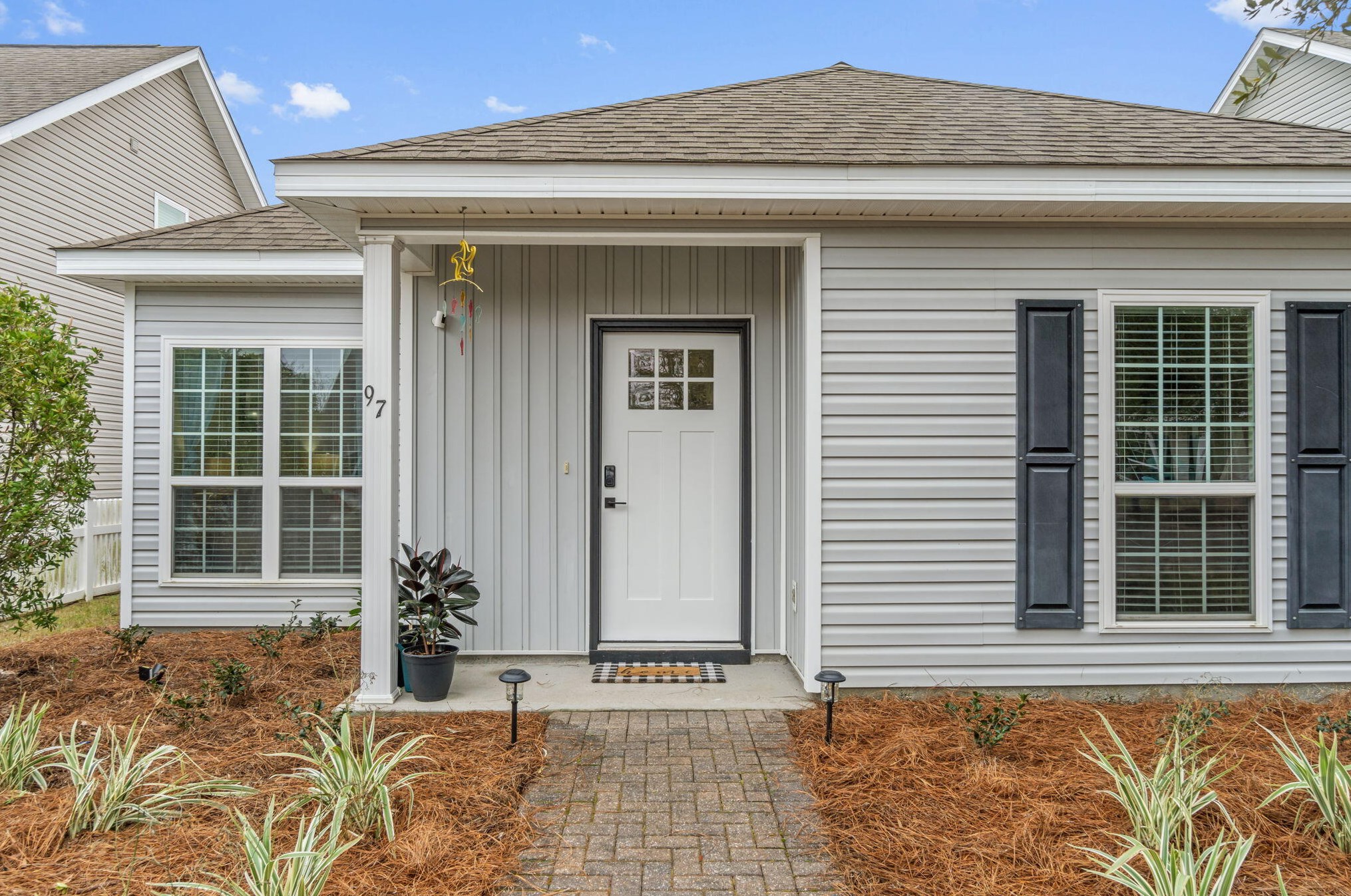 97 Nelly St, Freeport FL  32439-7615 exterior