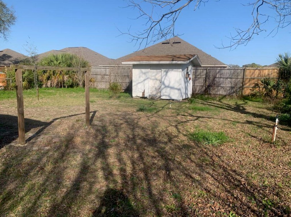 731 Newport Dr, Fort Walton Beach, FL 32547