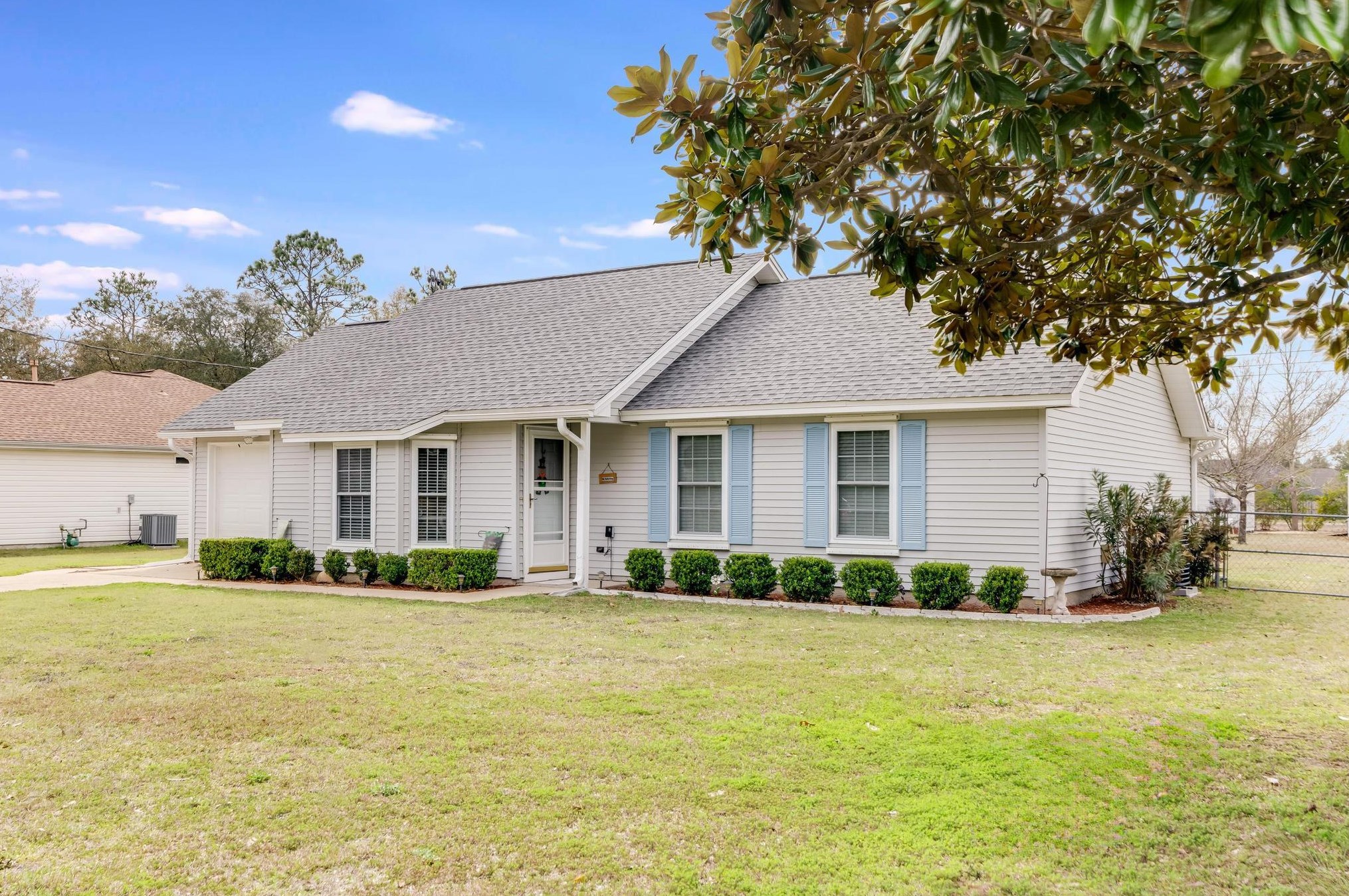 400 Brown Pl, Crestview, FL 32539-8365