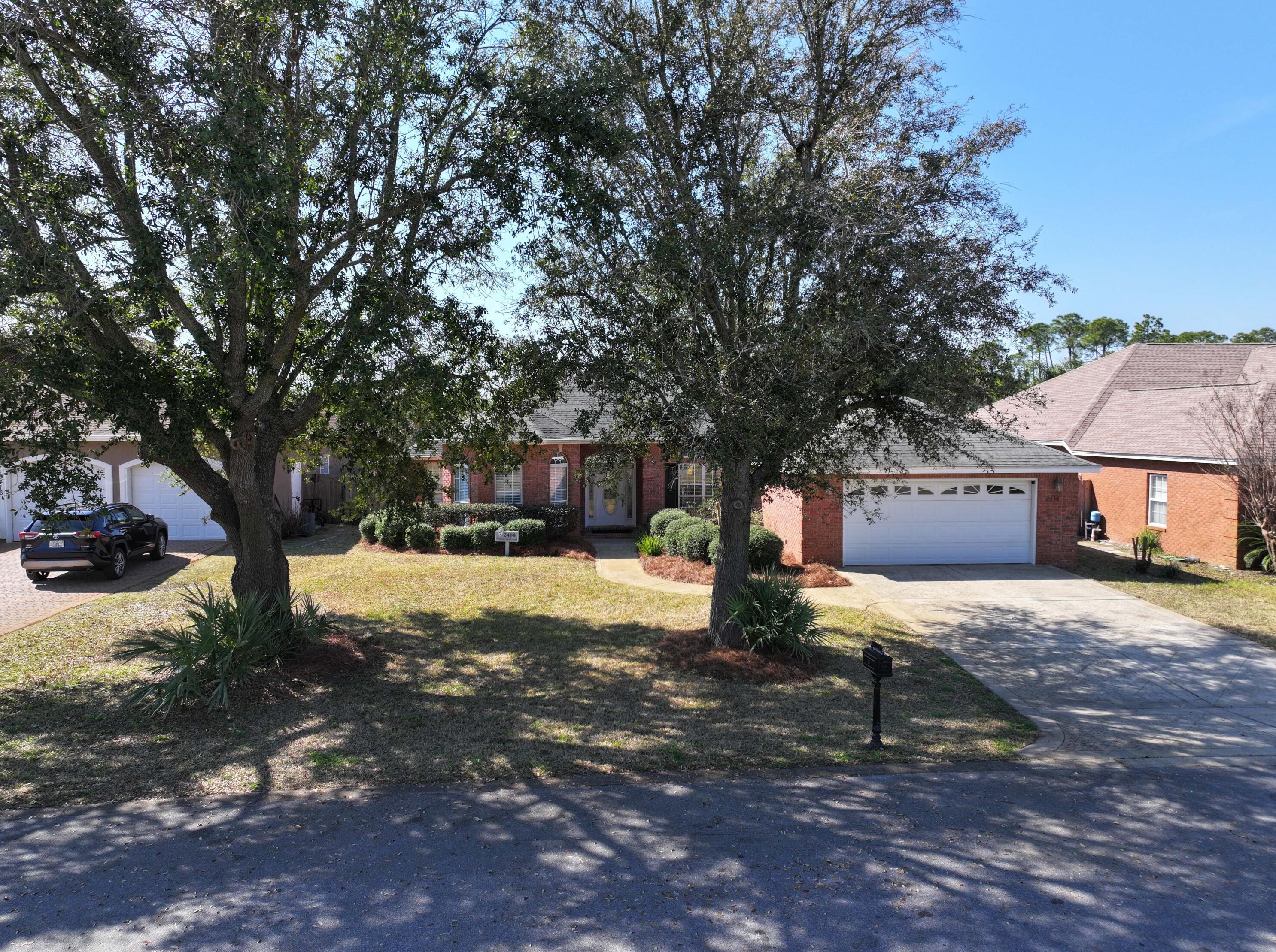 2414 Pelican Bay Ct, Panama City, FL 32408
