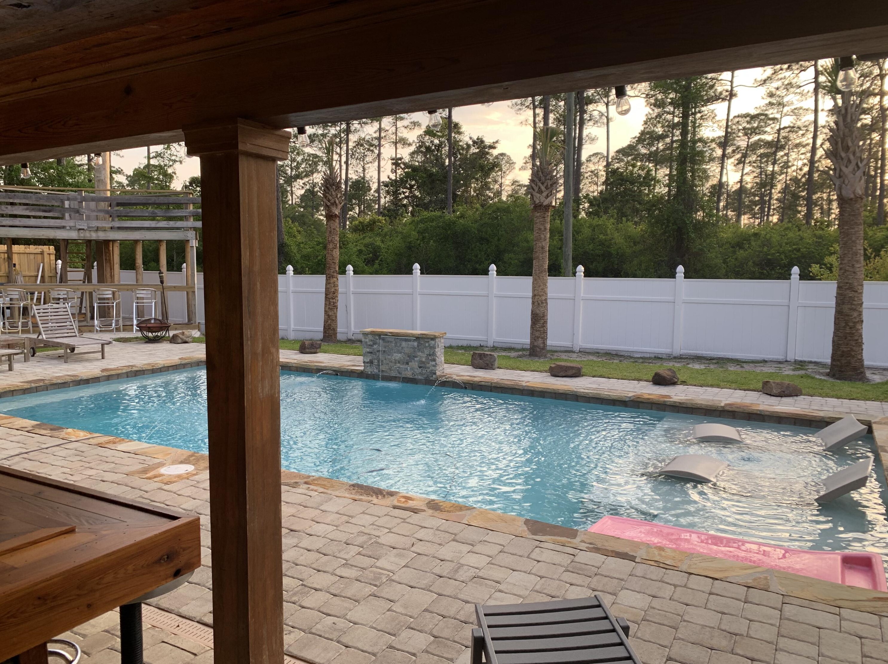 209 Santa Barbara Ave, Santa Rosa Beach FL  32459-4023 exterior