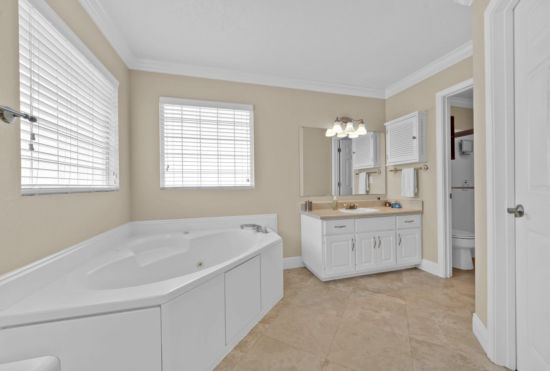 209 Santa Barbara Ave, Santa Rosa Beach FL  32459-4023 exterior