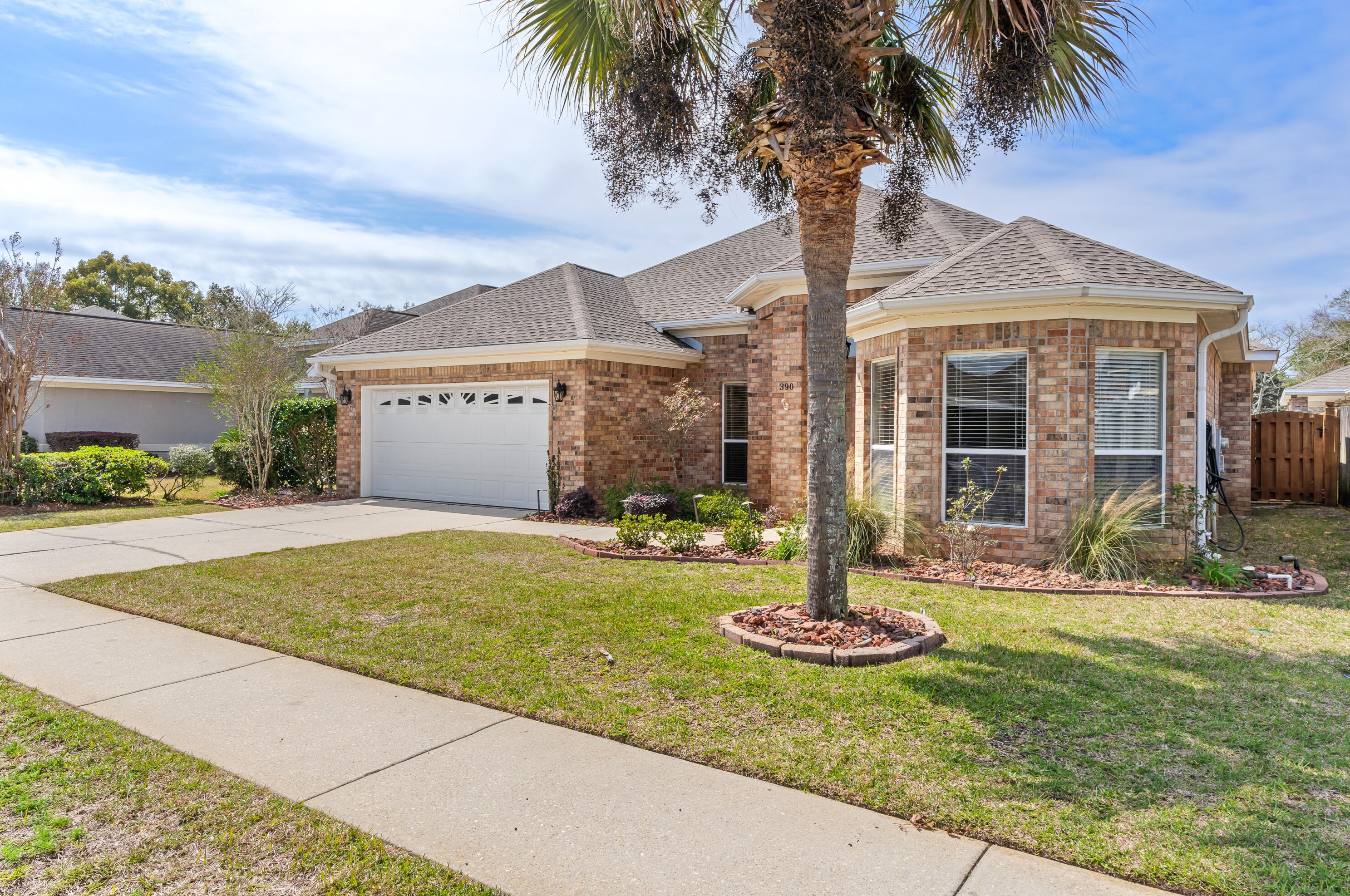 390 Camden Pass Ln, Fort Walton Beach, FL 32547-5707