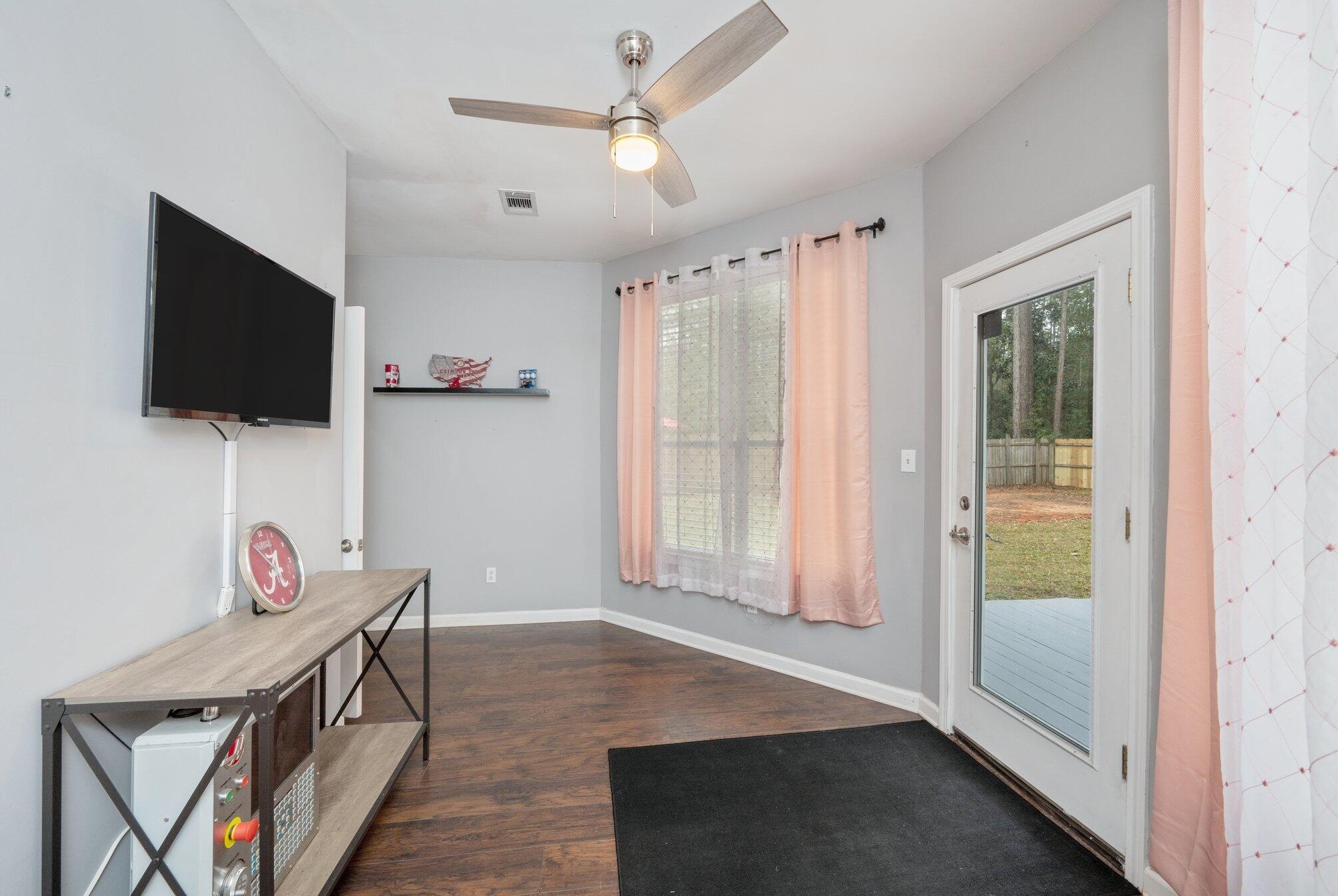 3191 Harrison St, Milton FL  32583-6280 exterior