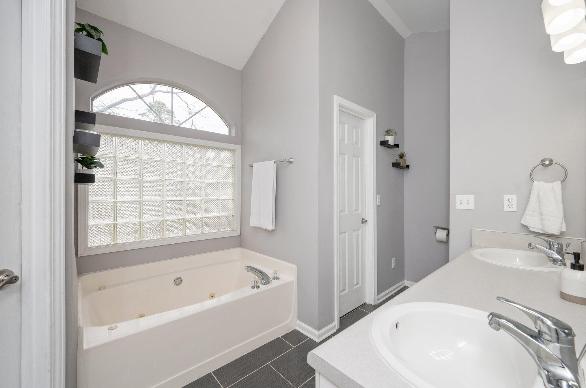 3191 Harrison St, Milton FL  32583-6280 exterior