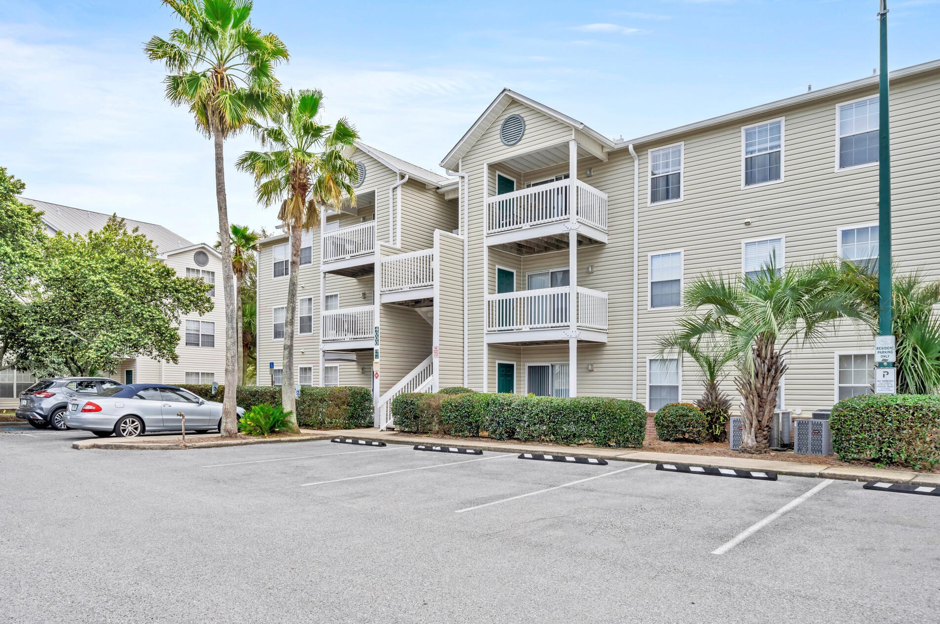 4000 Dancing Cloud Ct, Destin, FL 32541-3383