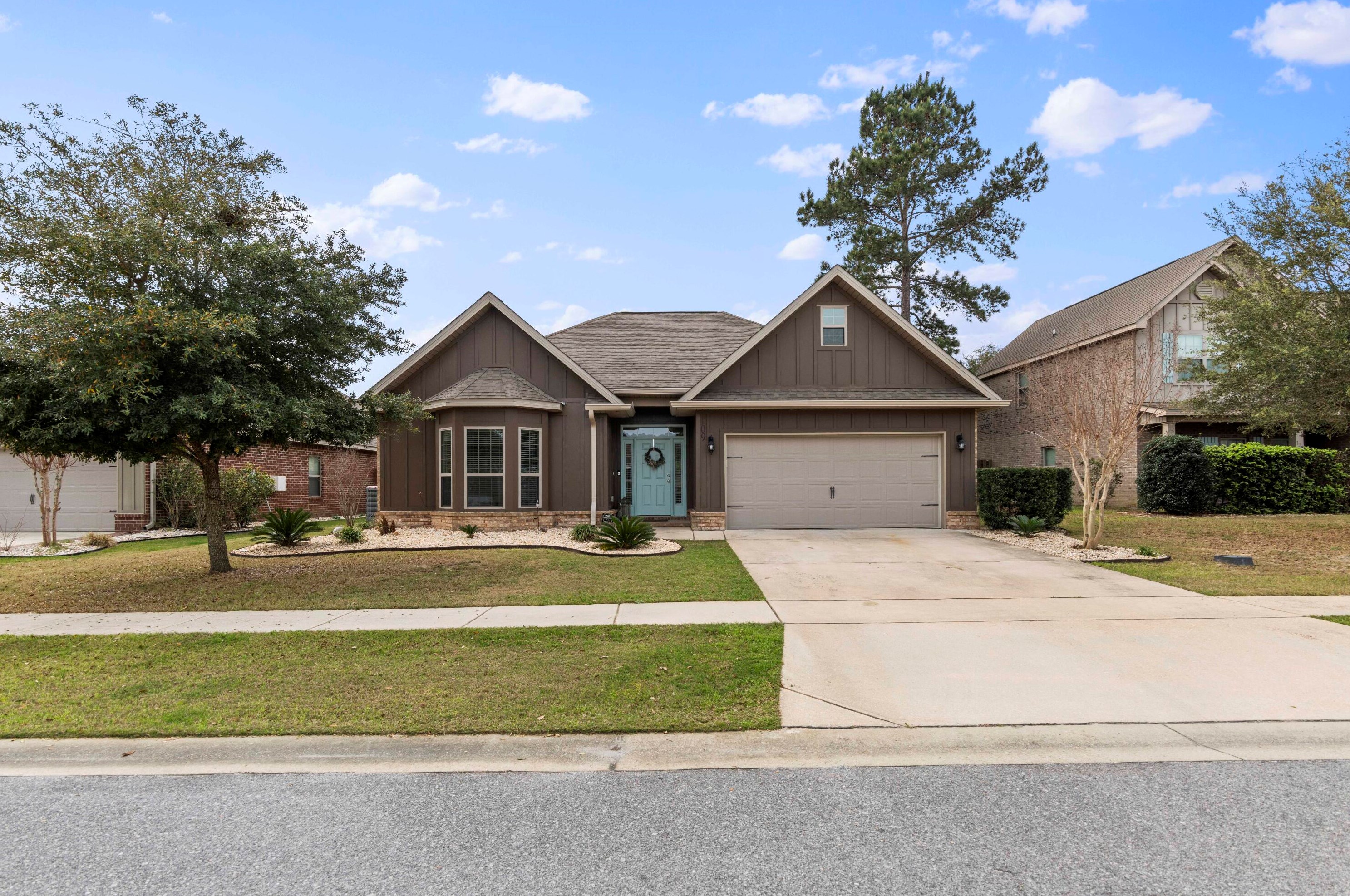 109 Whitman Way, Freeport, FL 32439-2154