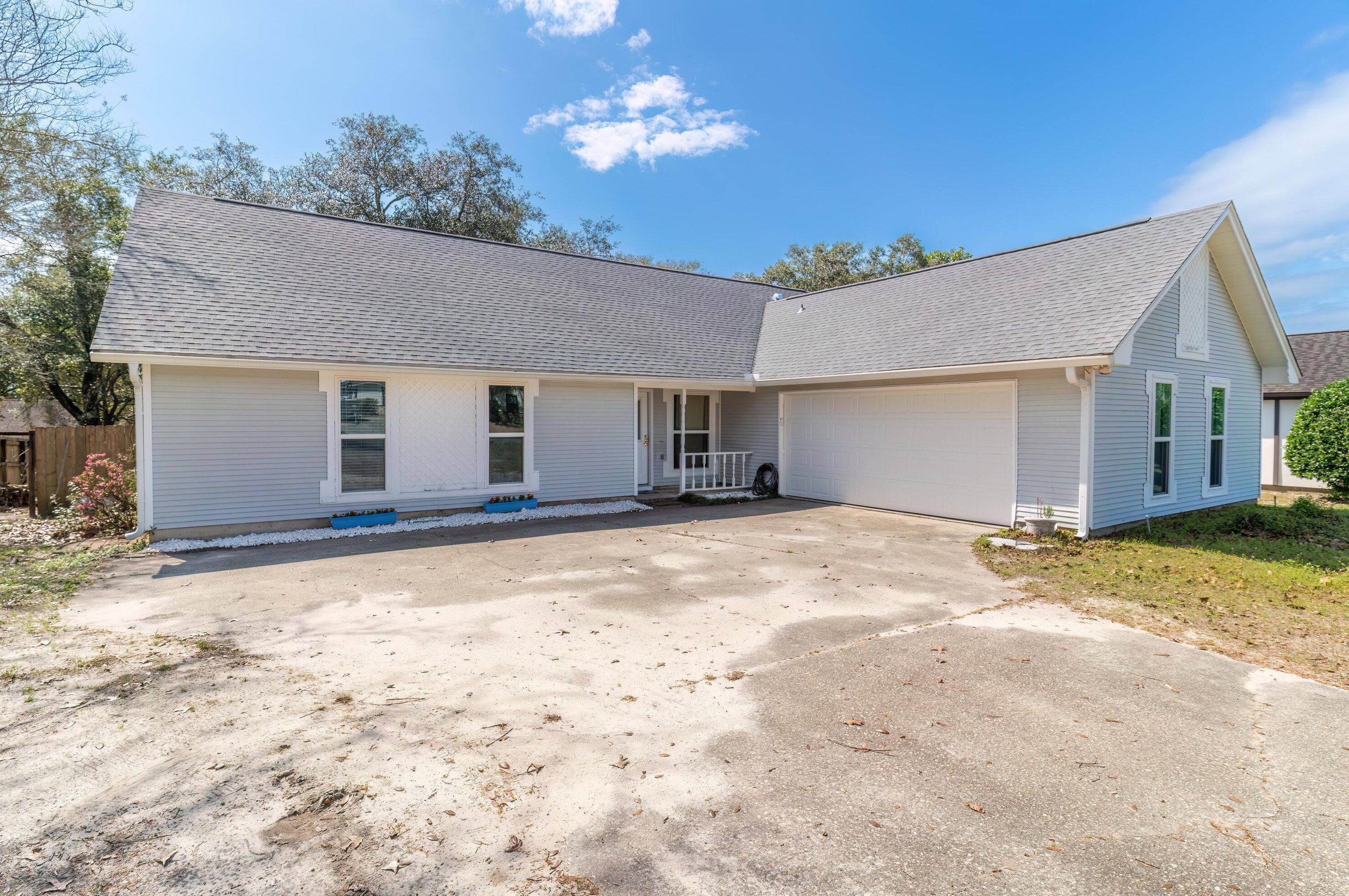 944 Ridgewood Way, Niceville, FL 32578-4207
